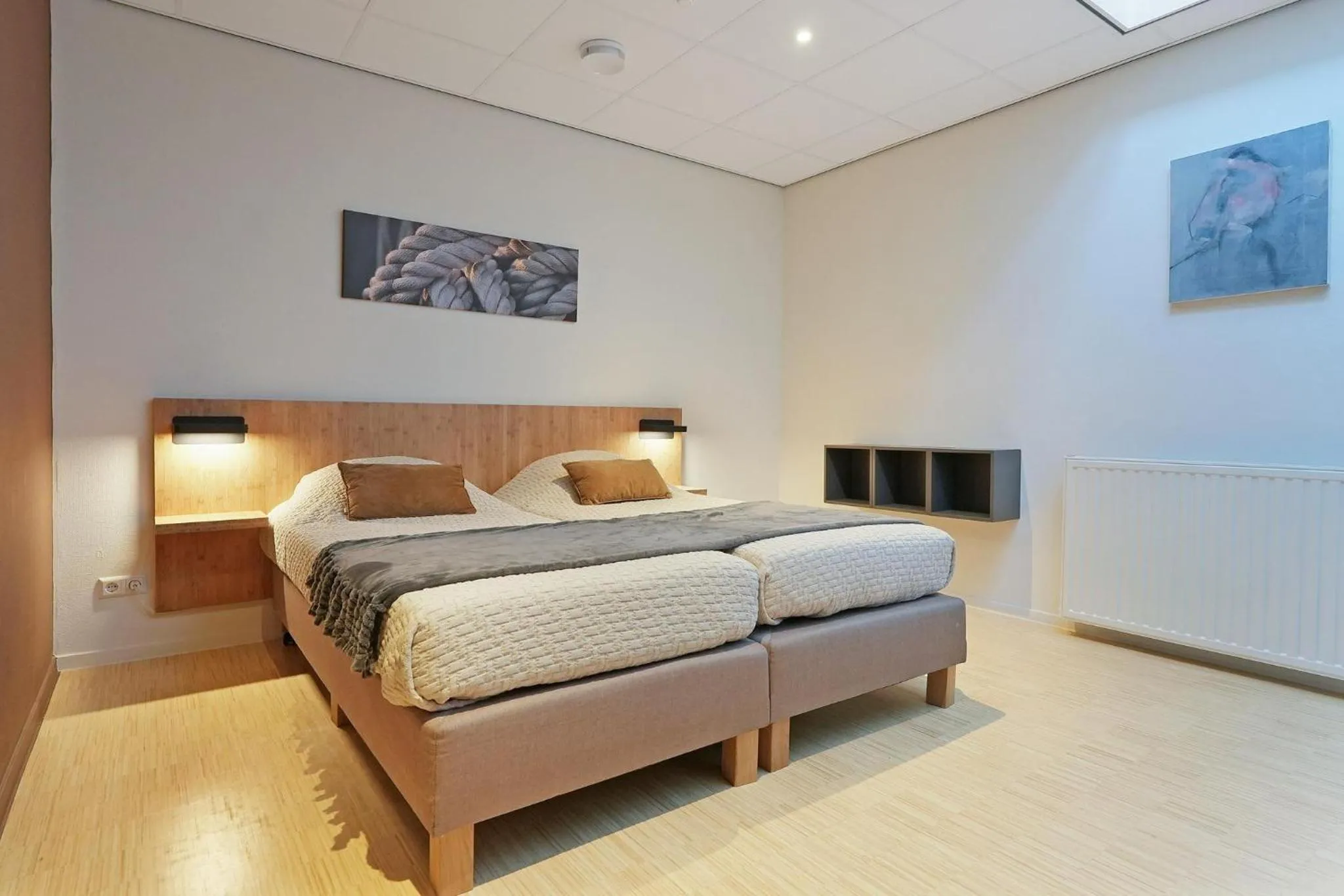 Bed in Dock Hotel Stellendam