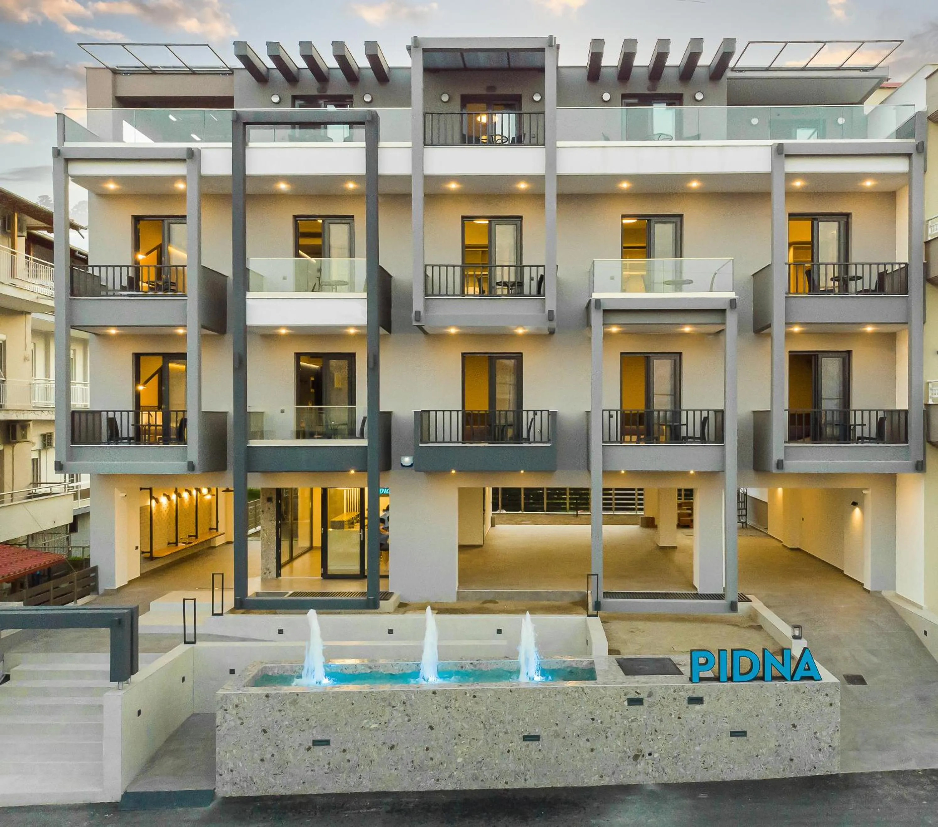 Property building in Pidna