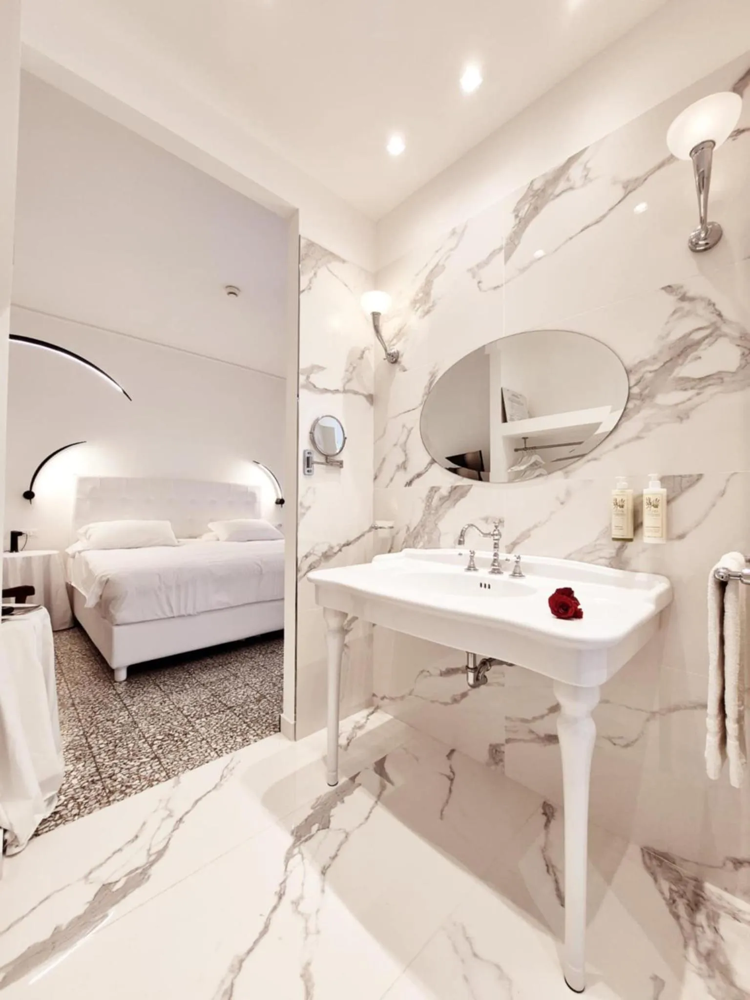 Photo of the whole room, Bed in Eveline 2 - Piscina Privata o Jacuzzi