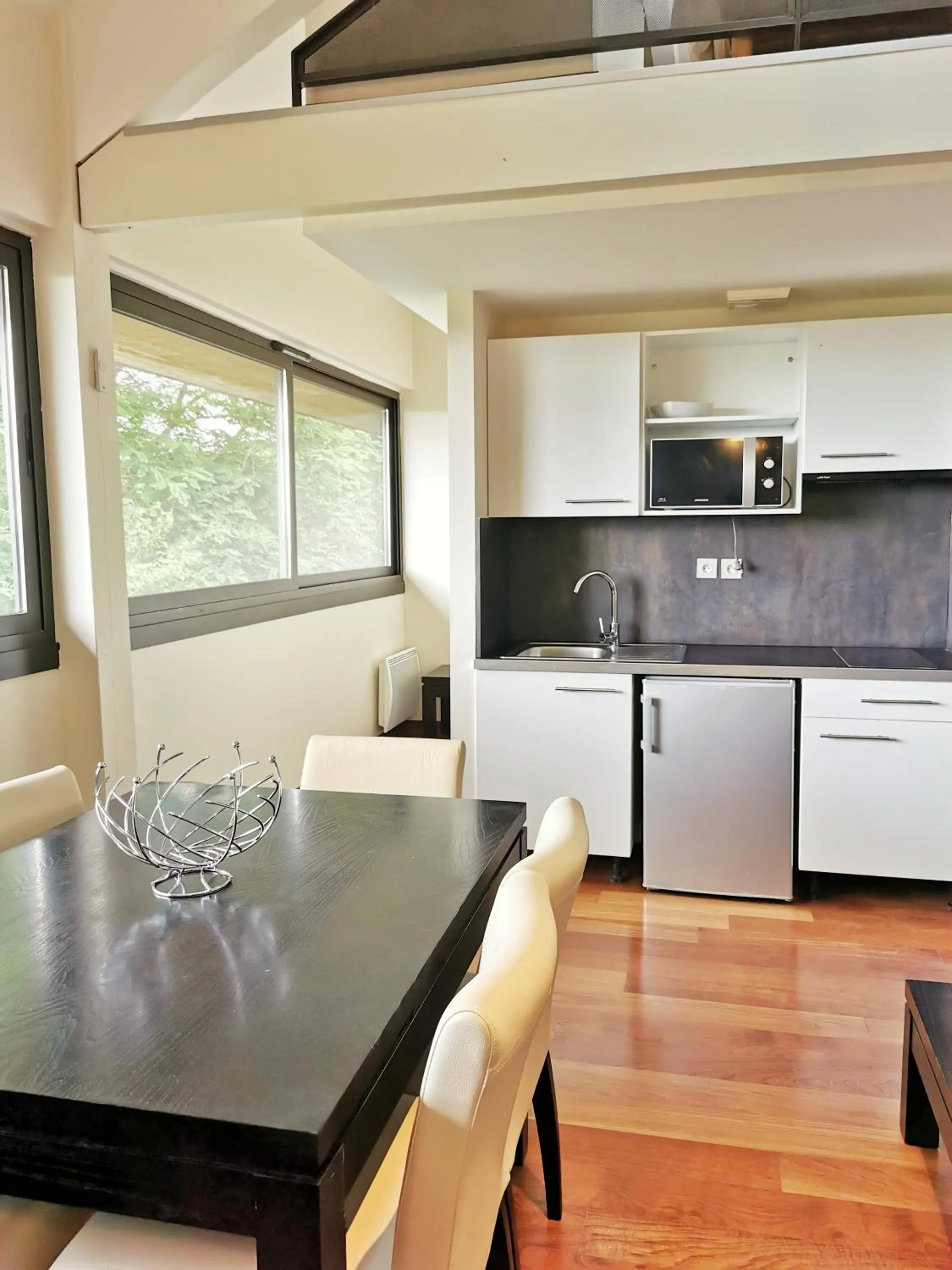 Kitchen or kitchenette in Terres de France - Domaine du Palais