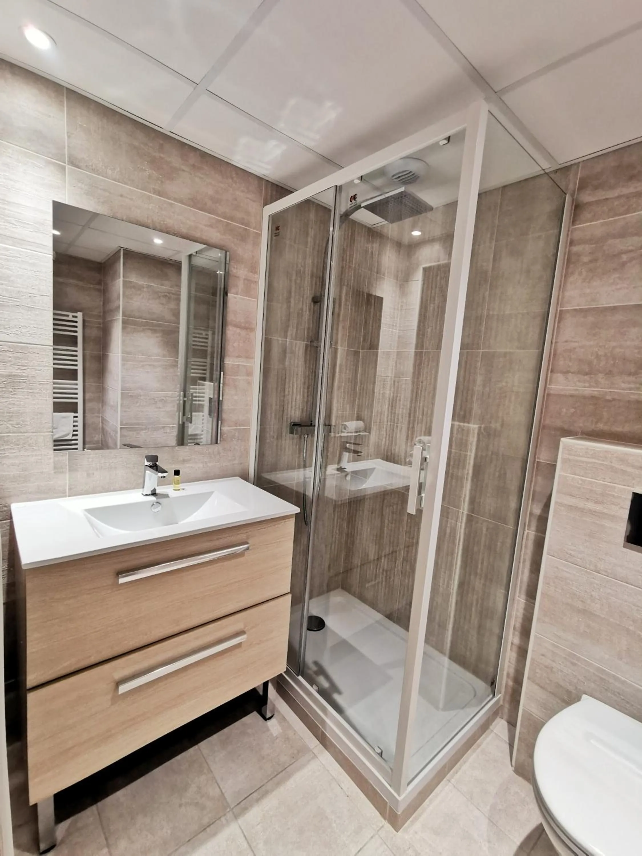 Shower in Terres de France - Domaine du Palais