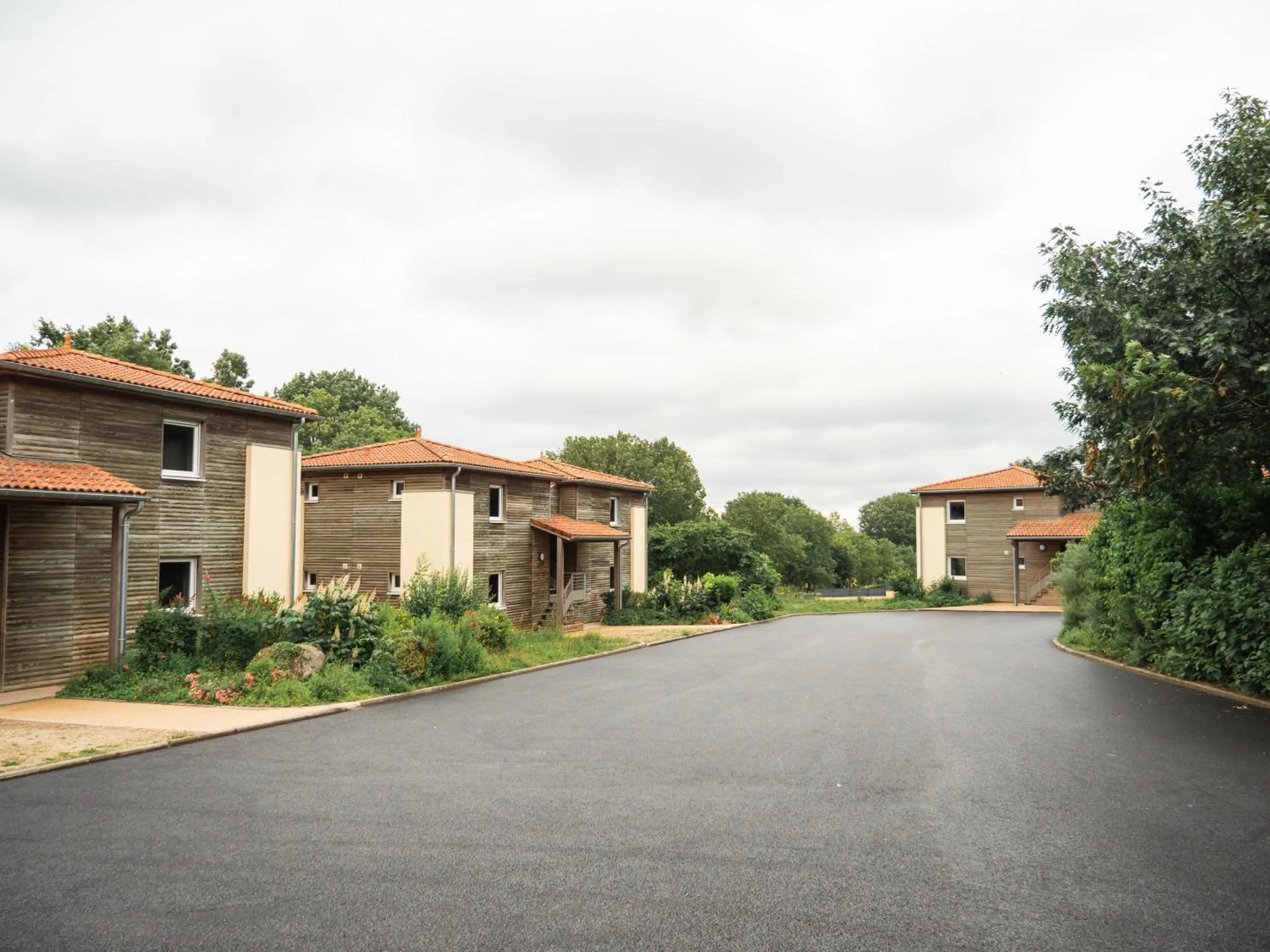Photo of the whole room in Logis hôtels Le Saint Pierre