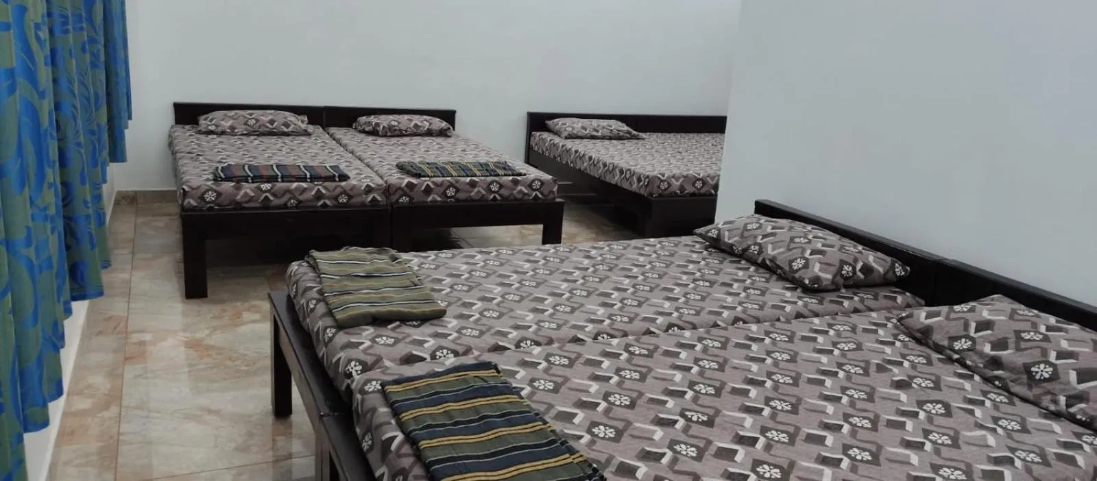 Bed in Prems Homestay