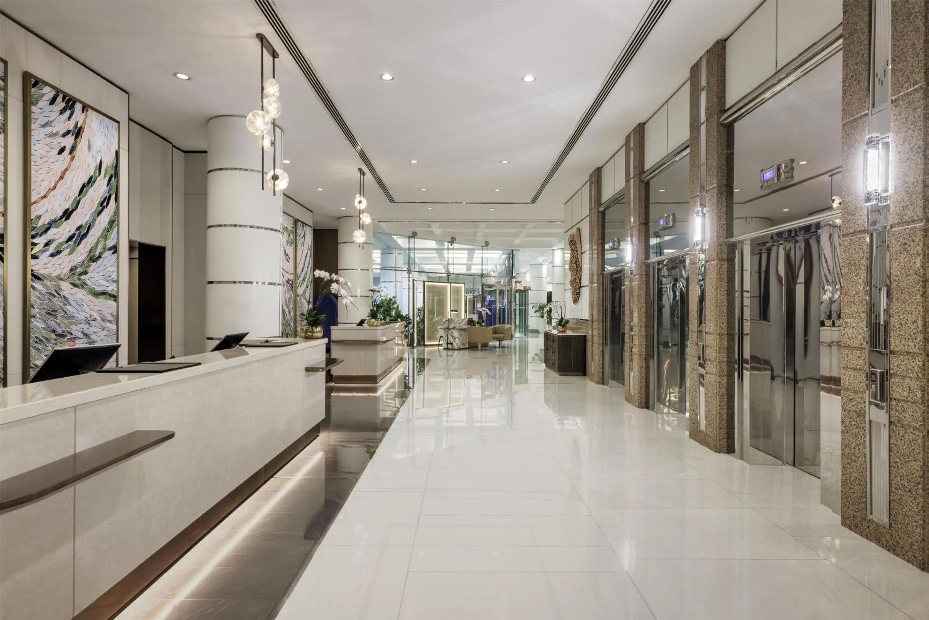 Lobby or reception in Hilton Dubai Jumeirah
