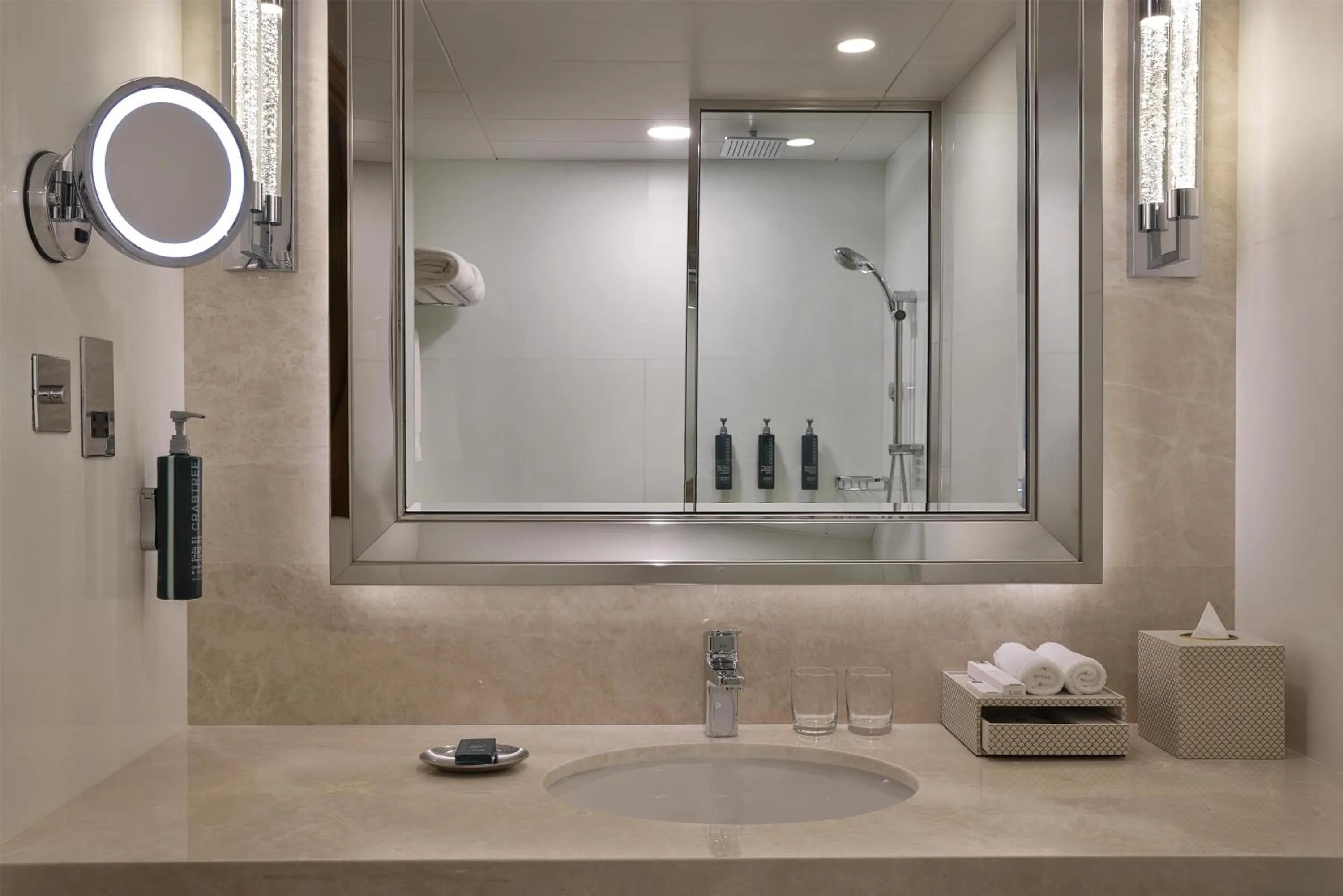 Bathroom in Hilton Dubai Jumeirah