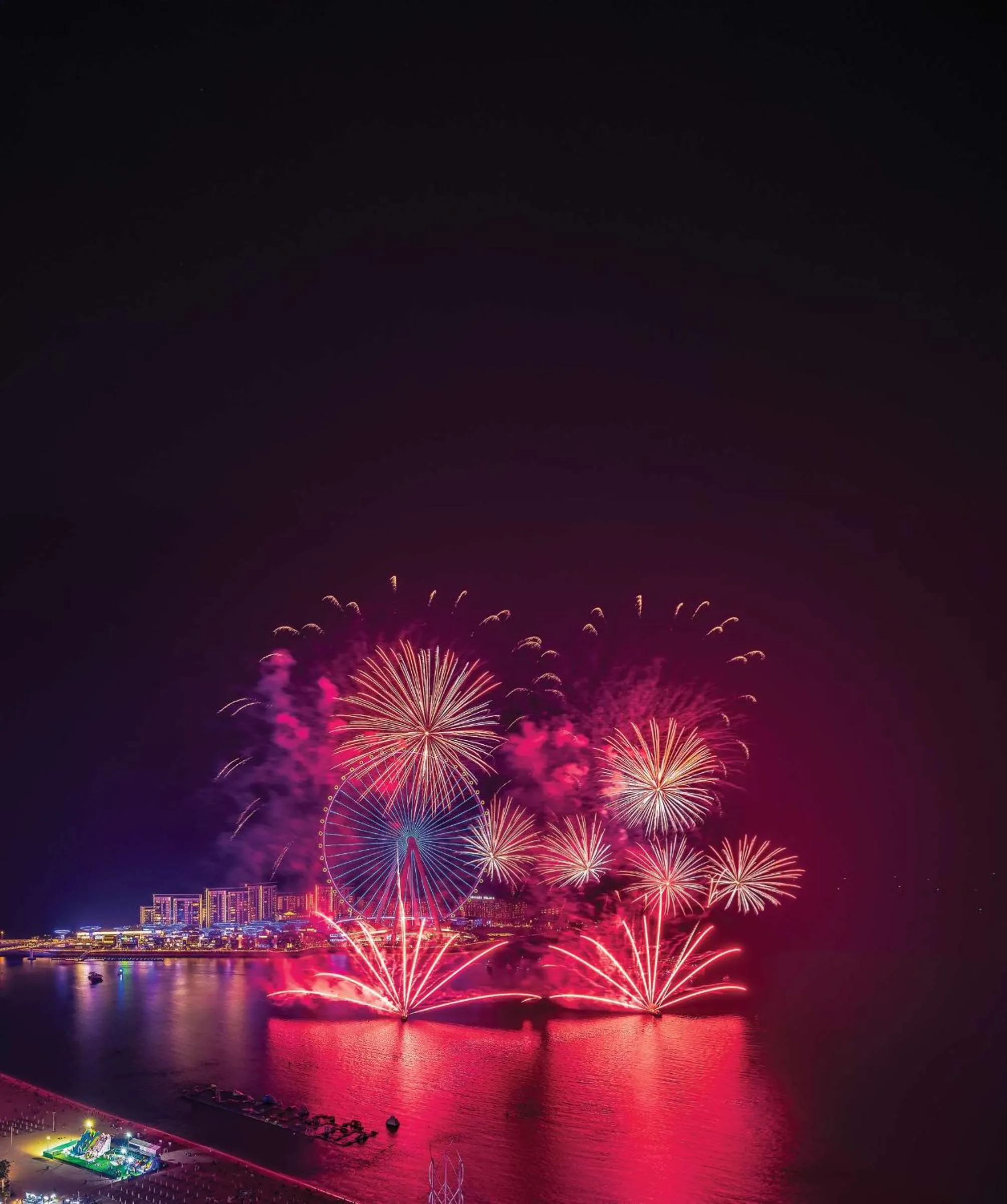 Lounge or bar in Hilton Dubai Jumeirah