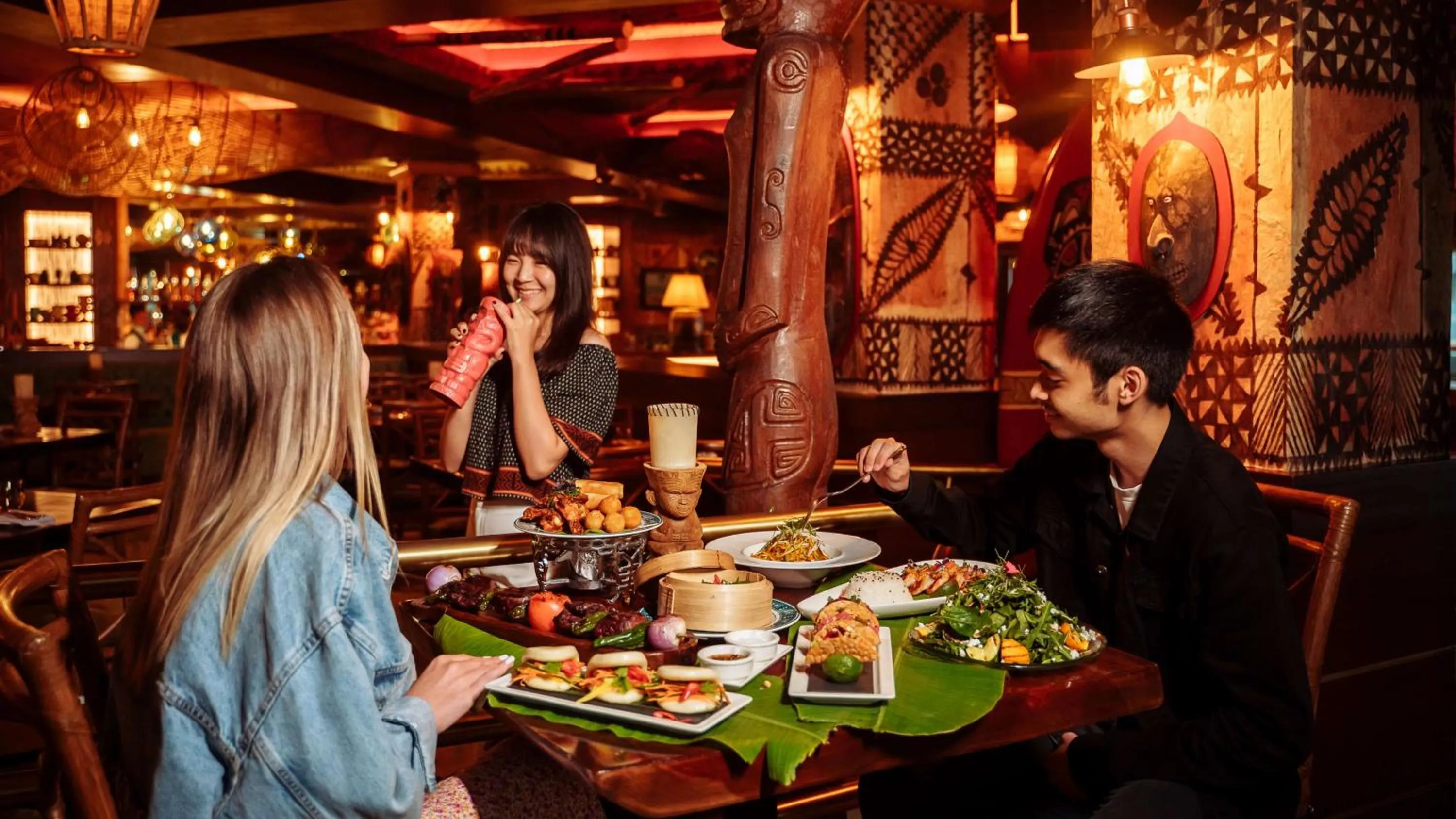 Restaurant/places to eat in Hilton Dubai Jumeirah