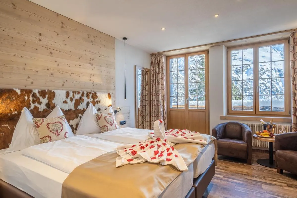 Bed in Hotel Alpenruh