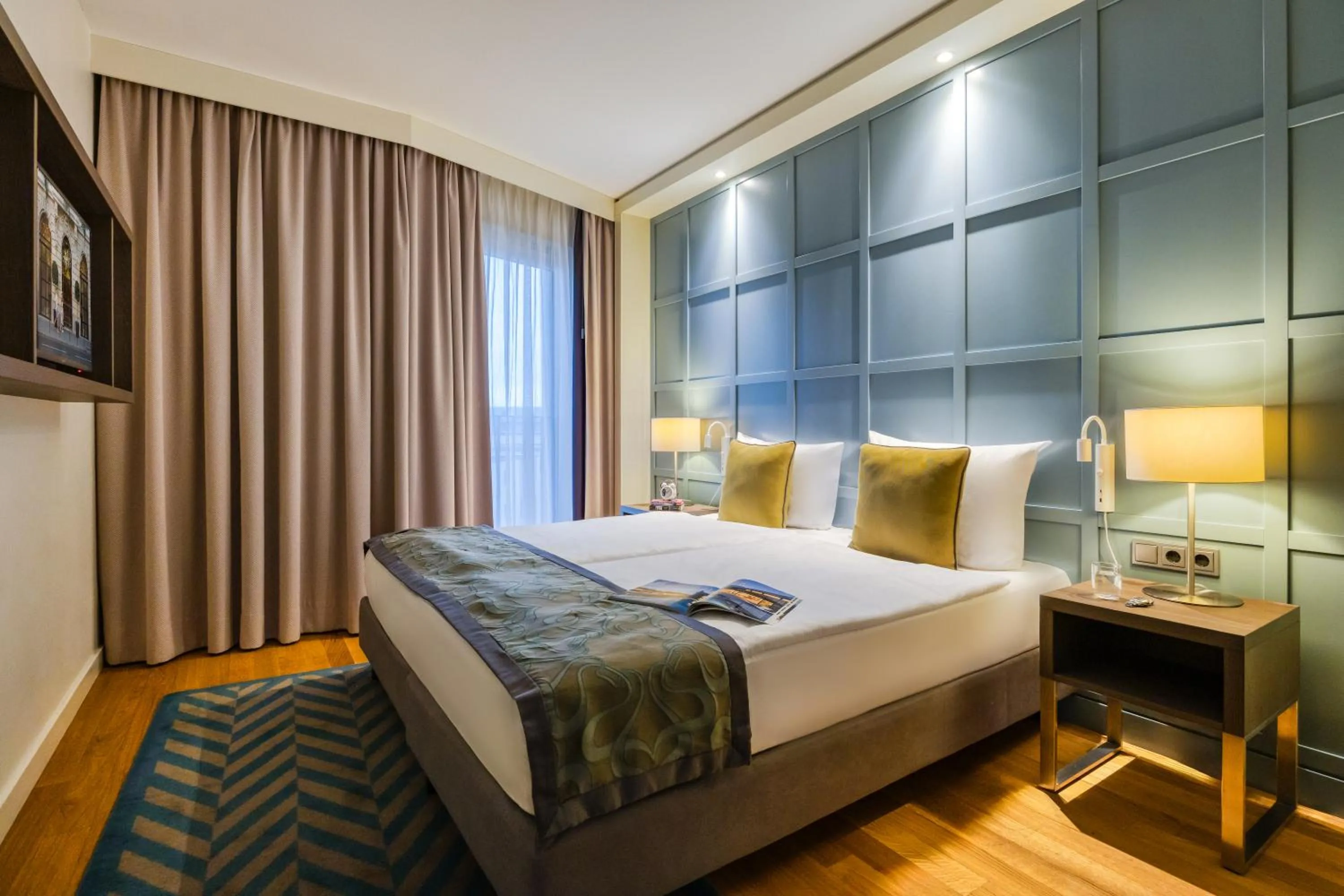 Bed in Citadines City Centre Frankfurt