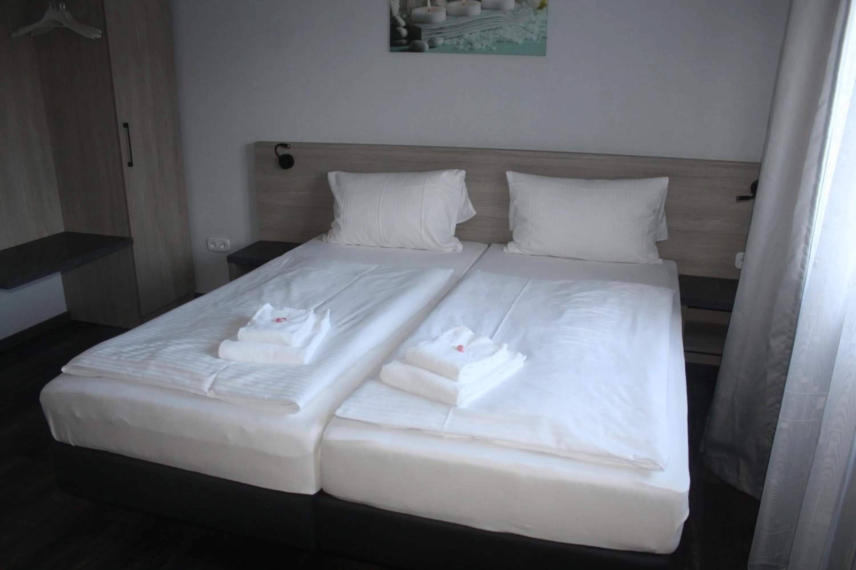 Bed in Landgasthof-Bikerhotel Arnold