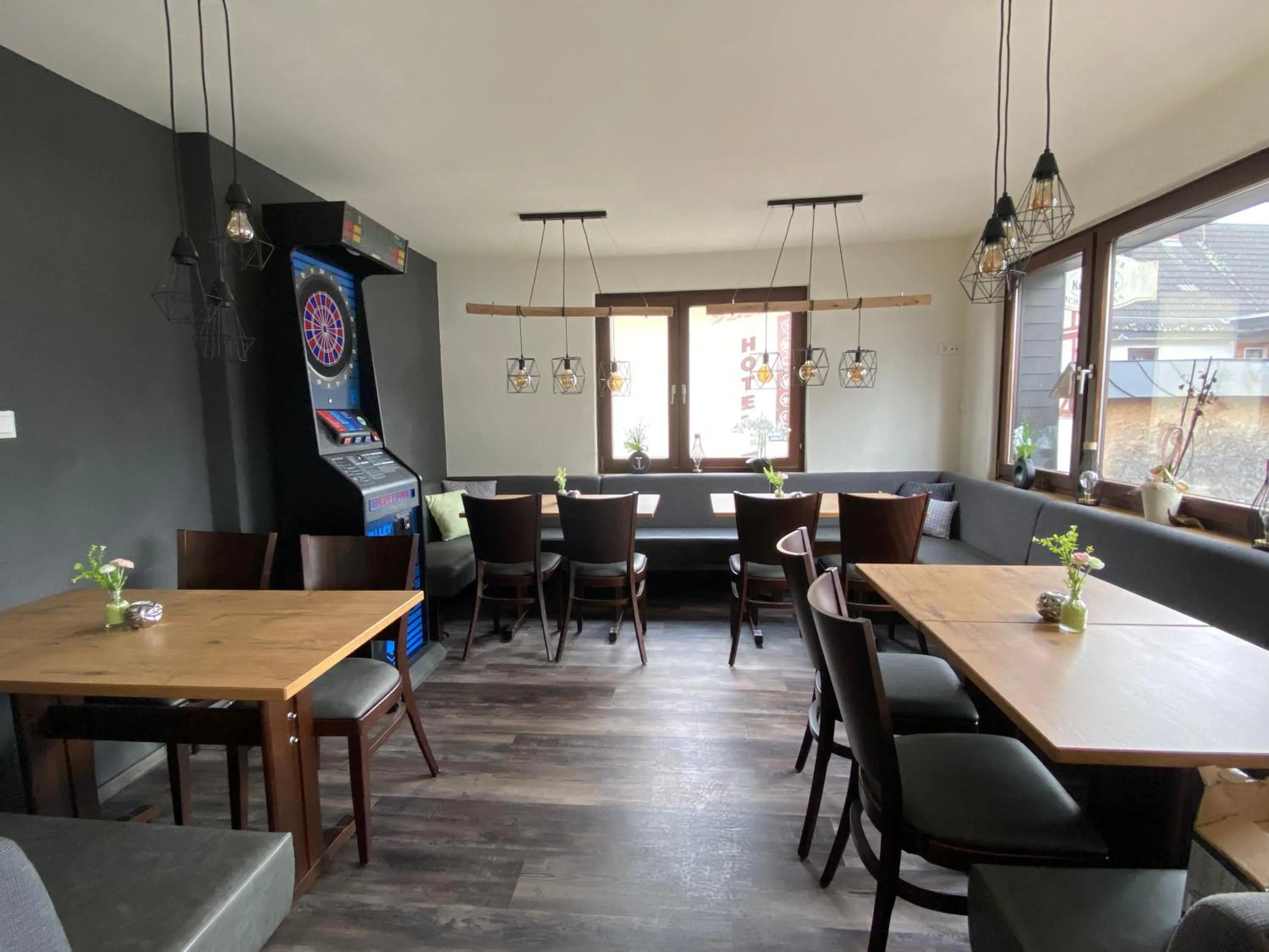 Restaurant/places to eat in Landgasthof-Bikerhotel Arnold