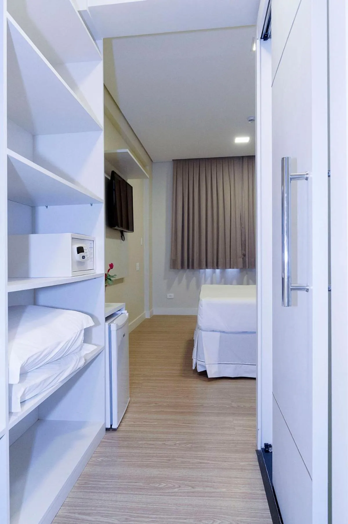 Photo of the whole room, Bed in Hotel Domani