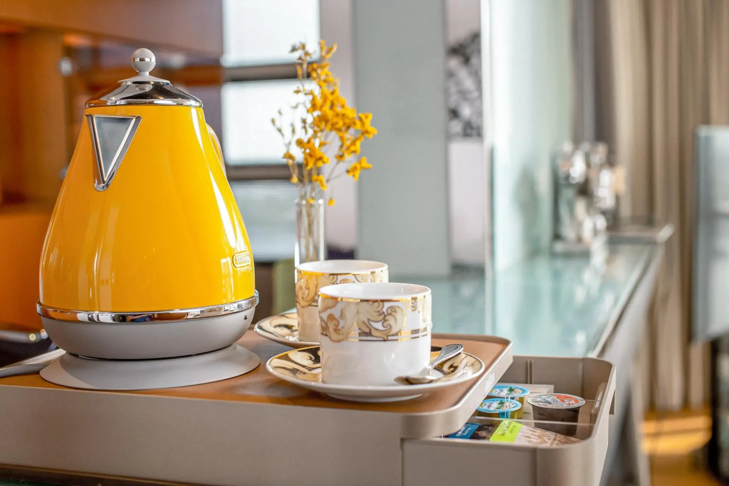 Golden Creekside With Balcony in Golden Sands Boutique Hotel-Dubai Creek Golden Creekside With Balcony in Golden Sands Boutique Hotel-Dubai Creek