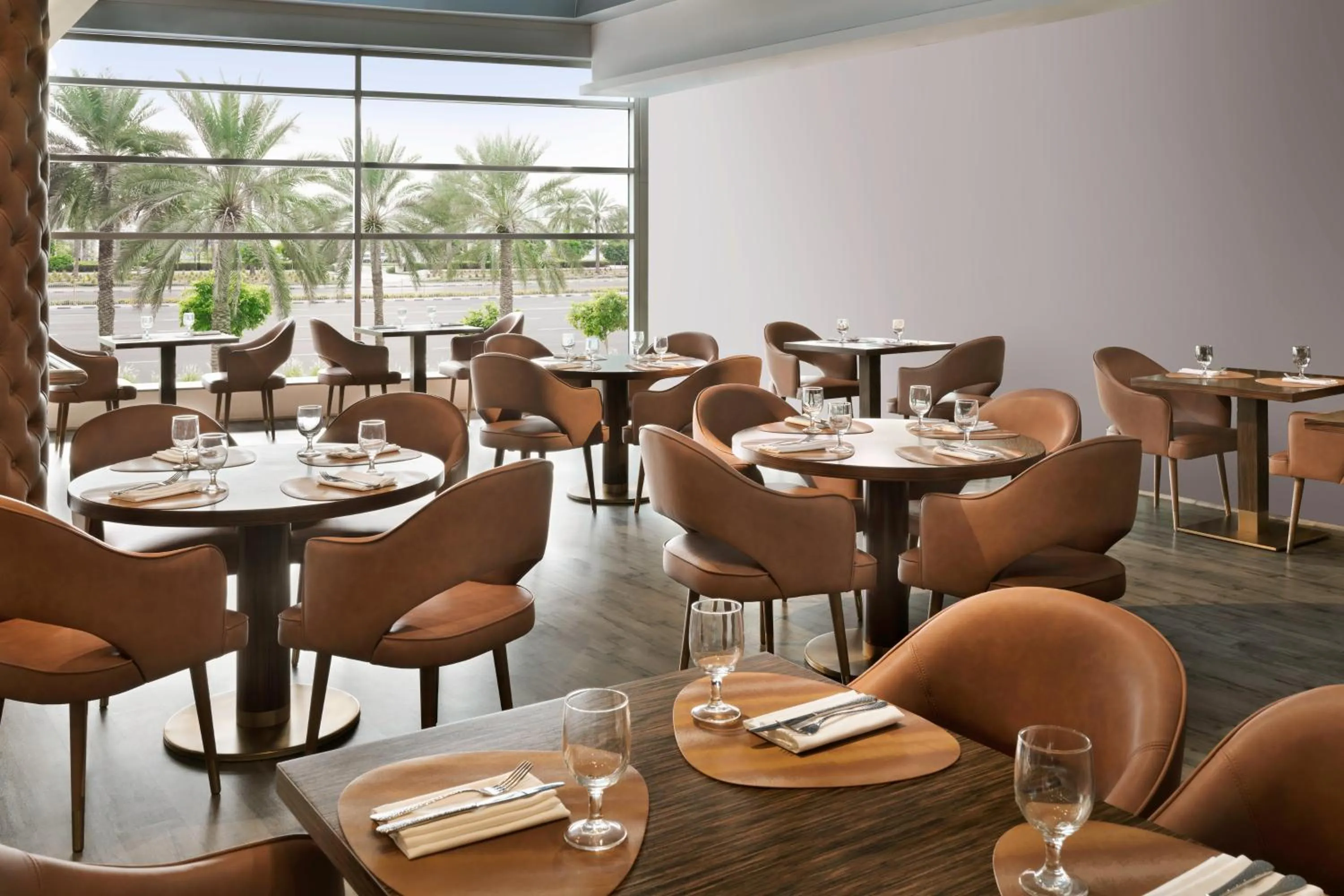 Restaurant/places to eat in Mövenpick Dubai Creek