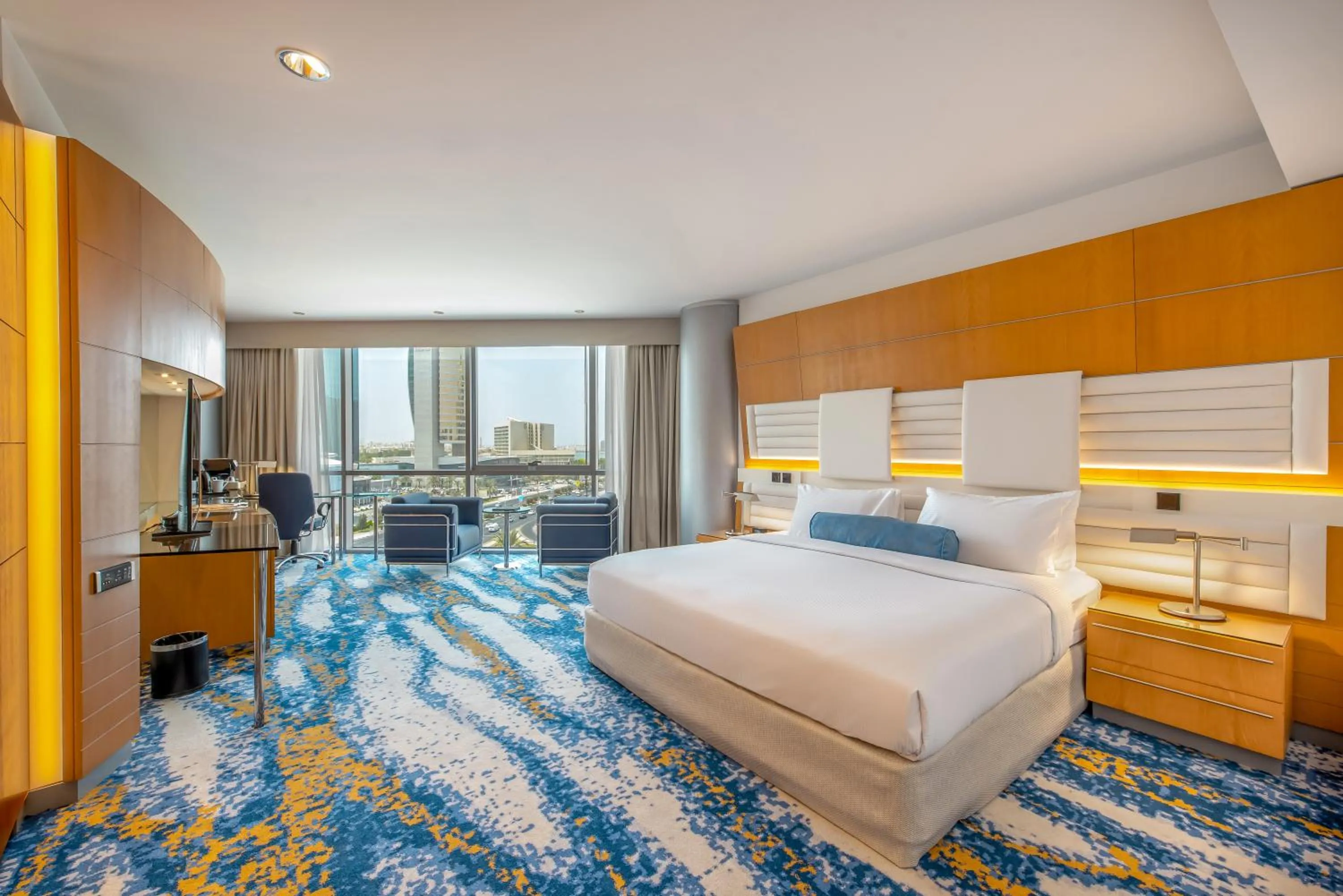 Bed in Mövenpick Dubai Creek