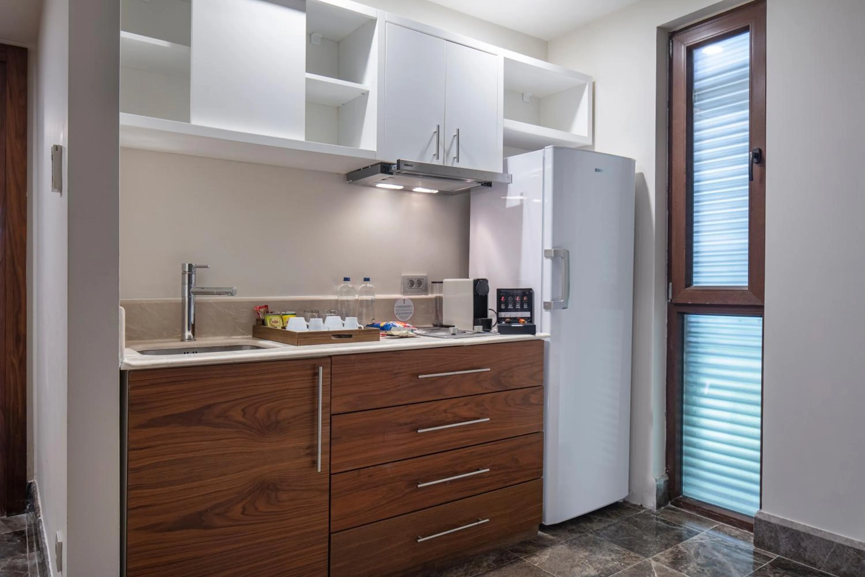 Kitchen or kitchenette in Nirvana Mediterranean Excellence - Ultra All Inclusive