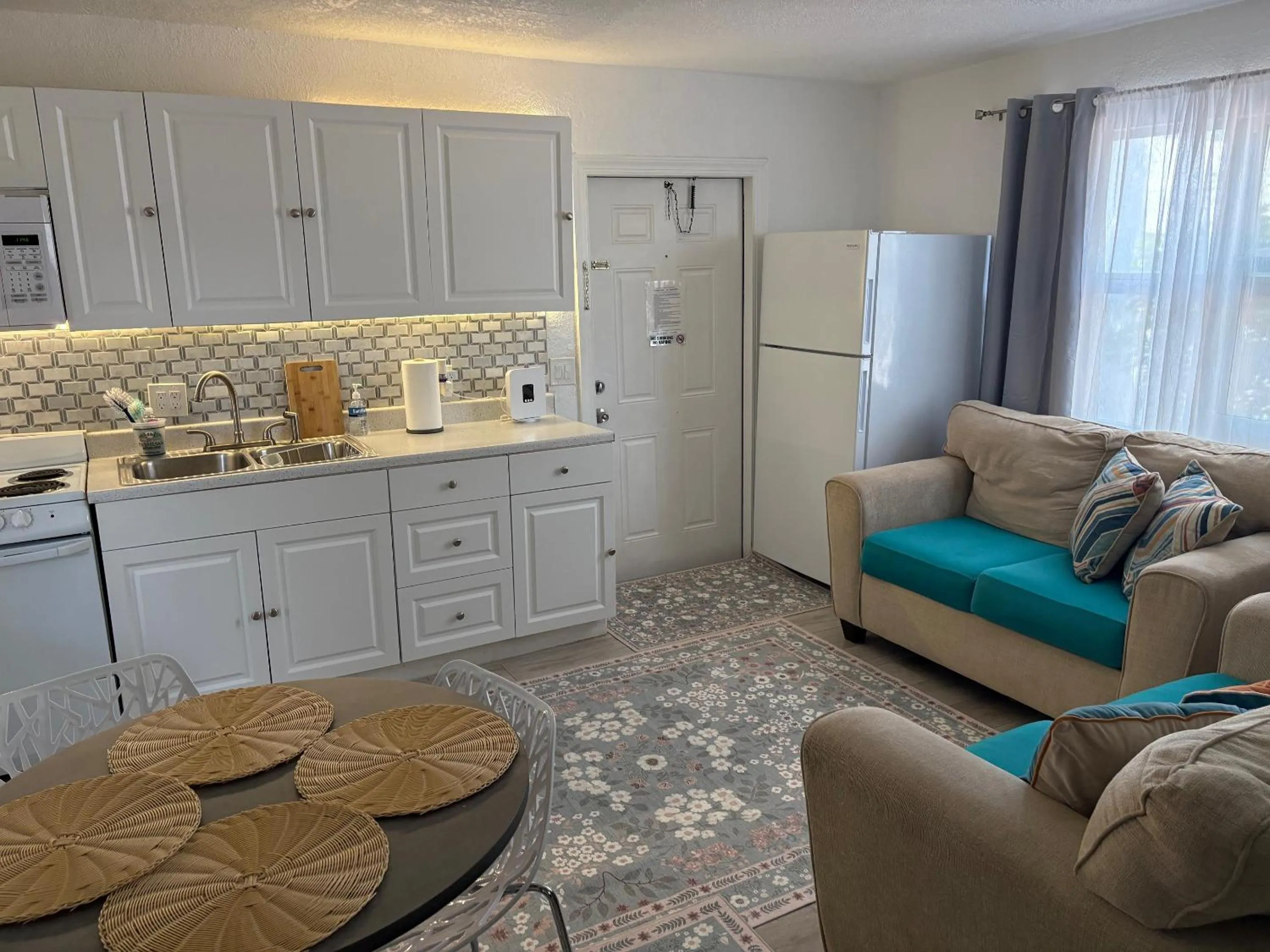 Living room in Mermaid's Lighthouse