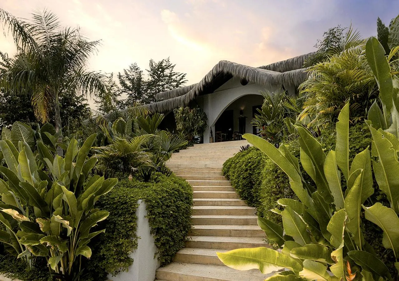 Garden view in Hotel Casa Candela
