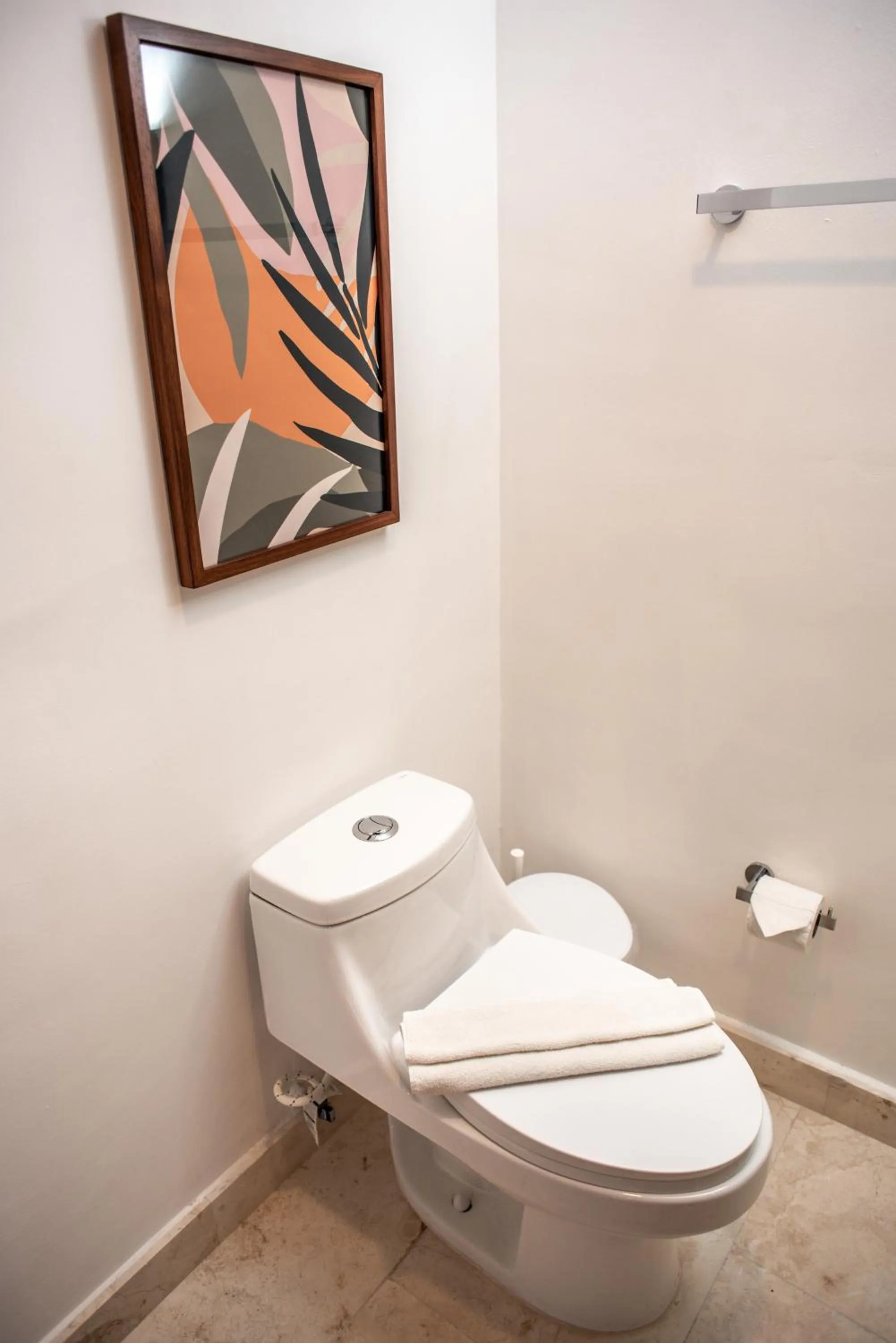 Toilet in Anah La Quinta