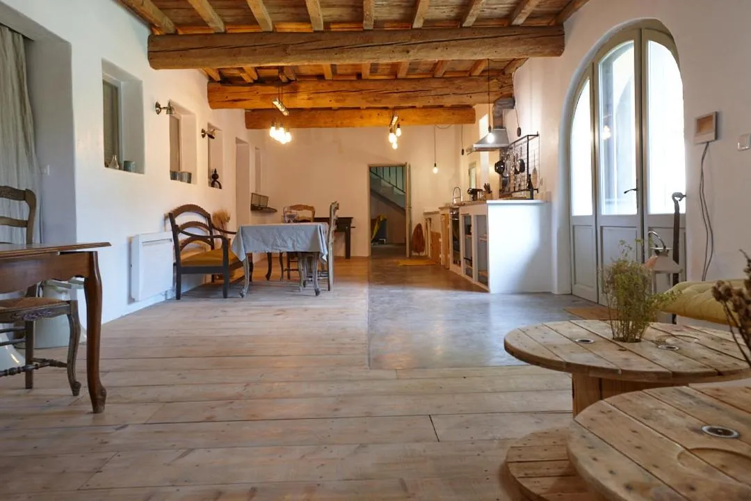 Maison Tara verte au Mas Montredon