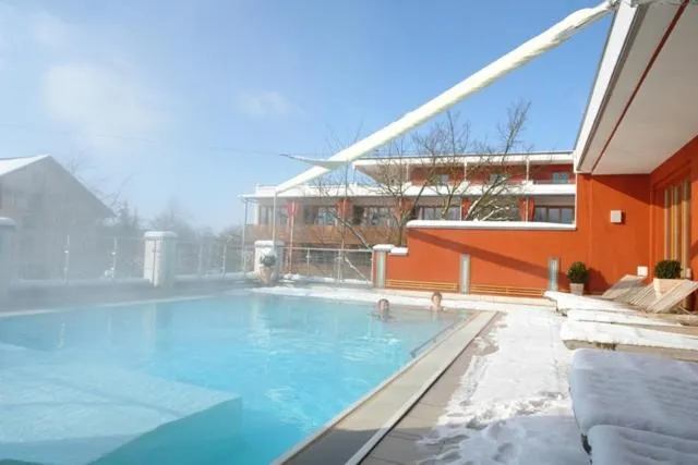Swimming pool in Bio Thermalhotel Falkenhof