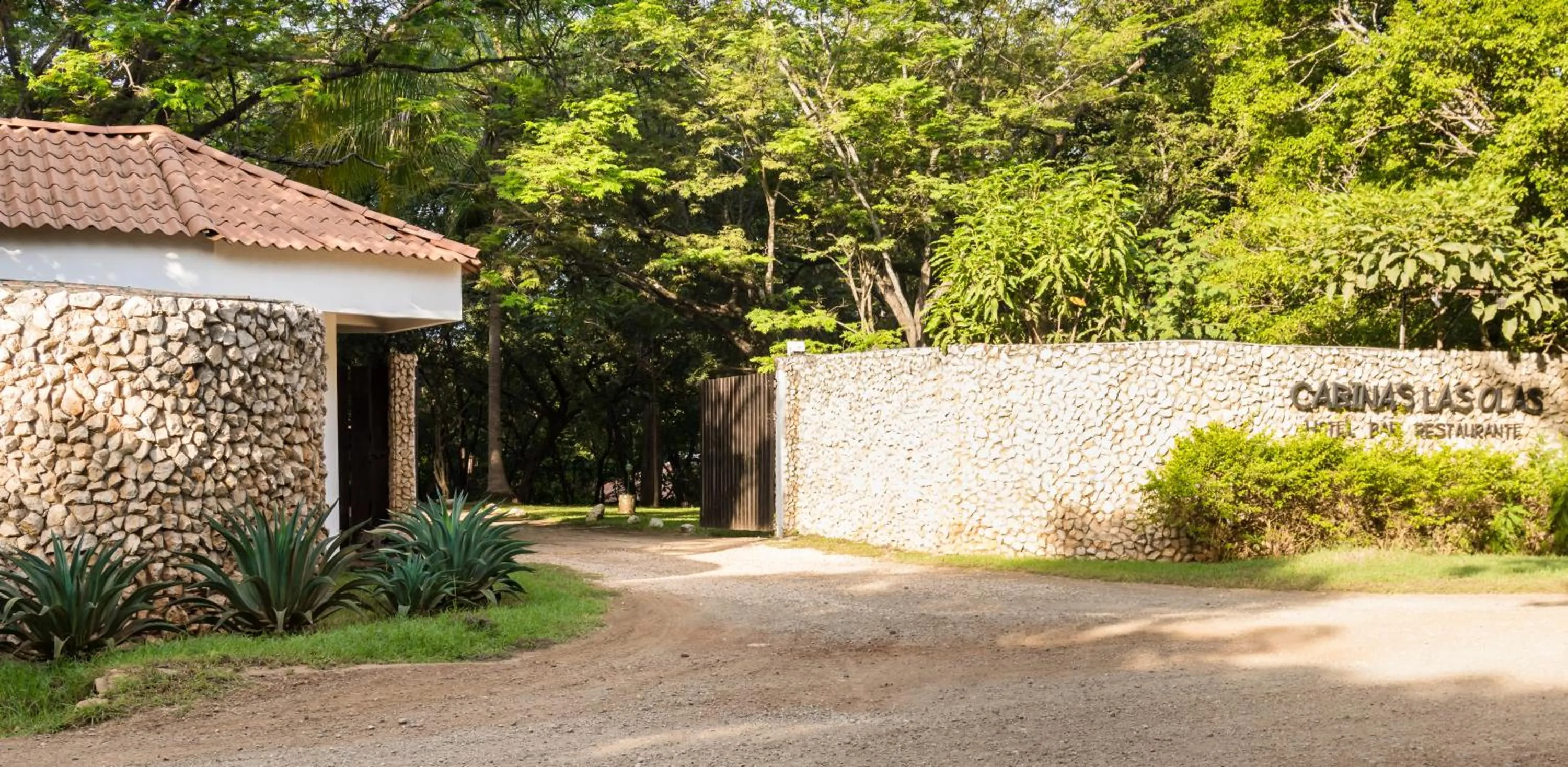 Property building in Cabinas Las Olas