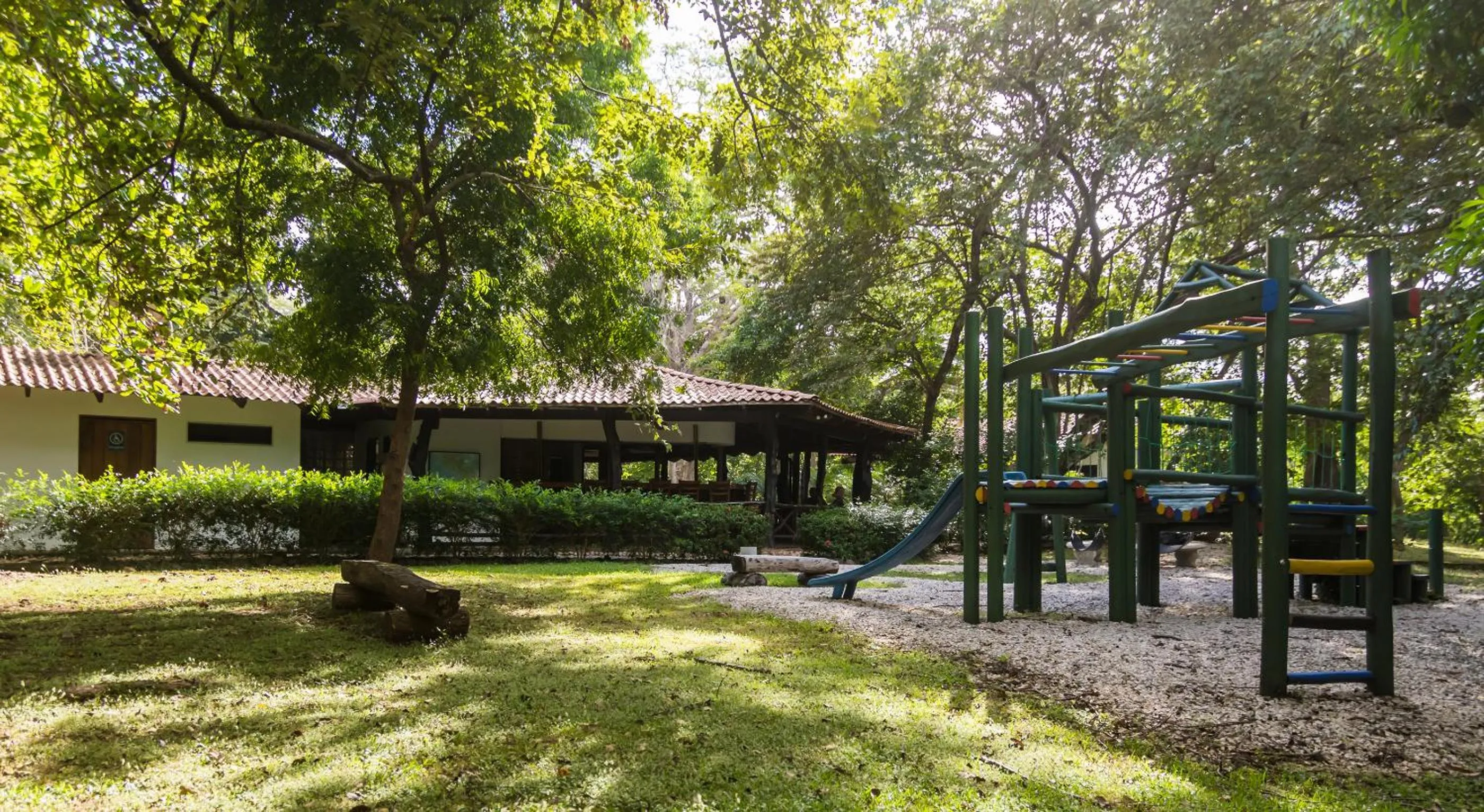 Property building in Cabinas Las Olas