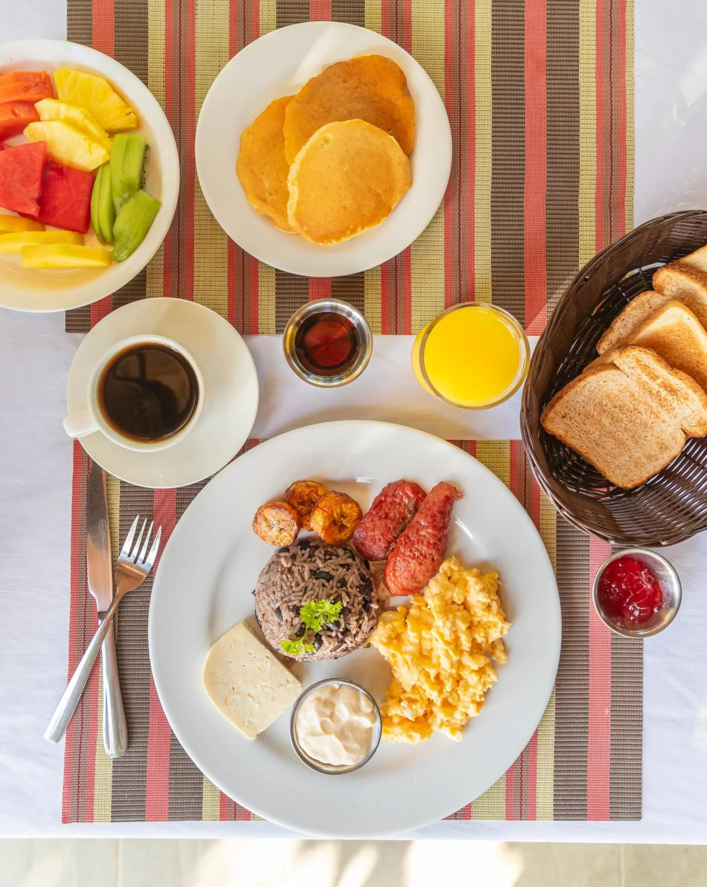 Buffet breakfast in Hotel Lavas Tacotal