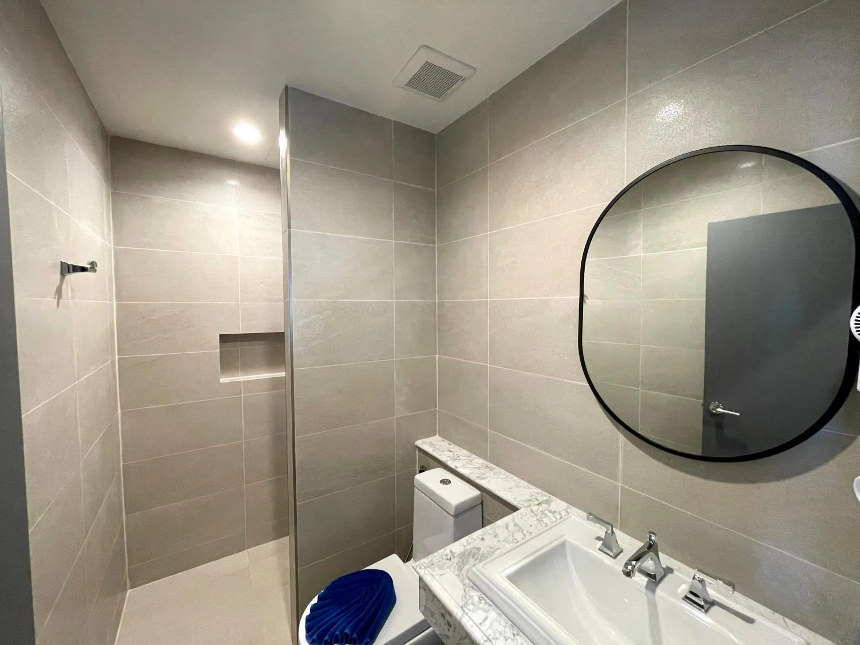 Bathroom in Room Actually Service Apartment