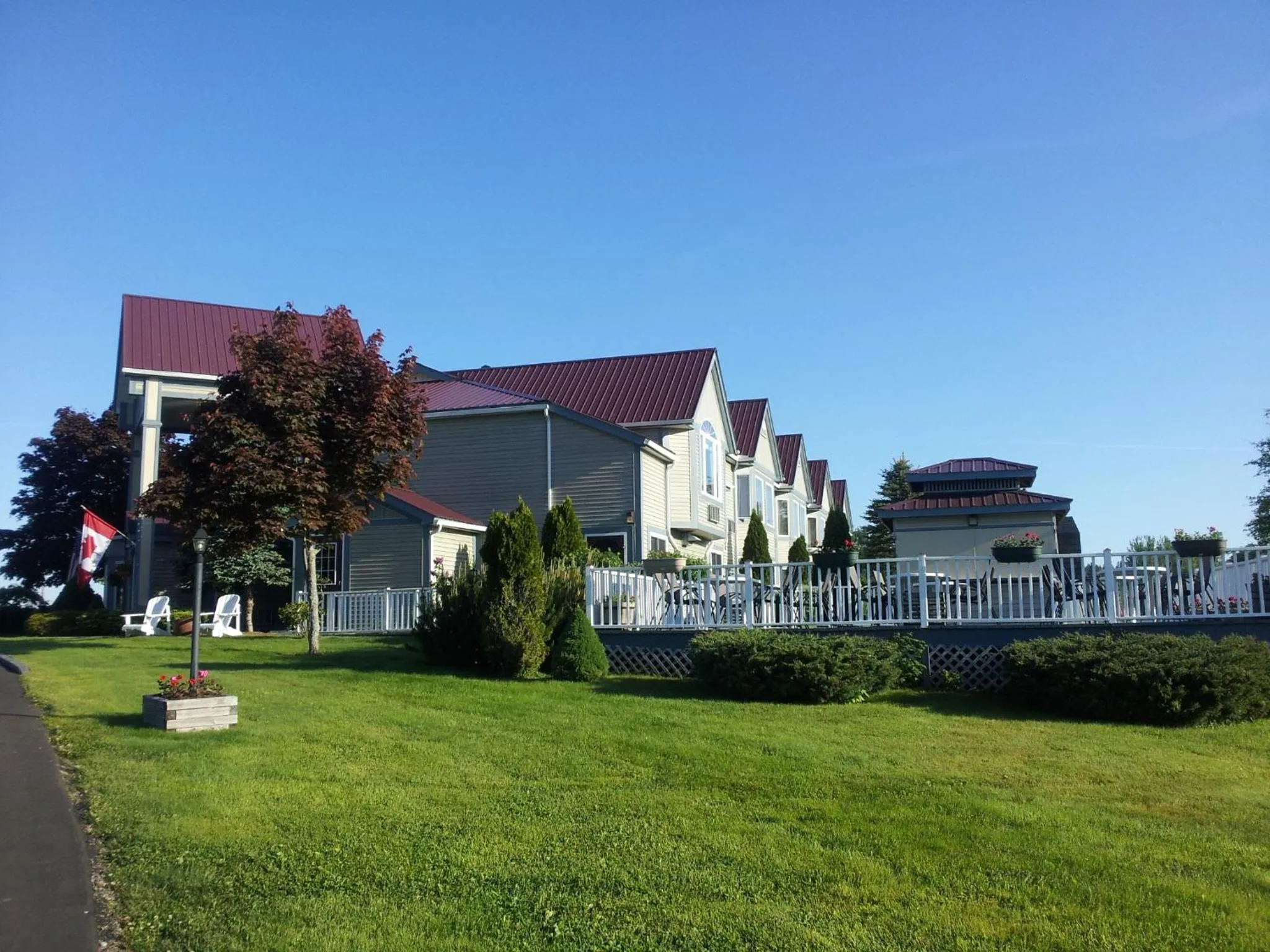 Facade/entrance in Granite Town Hotel