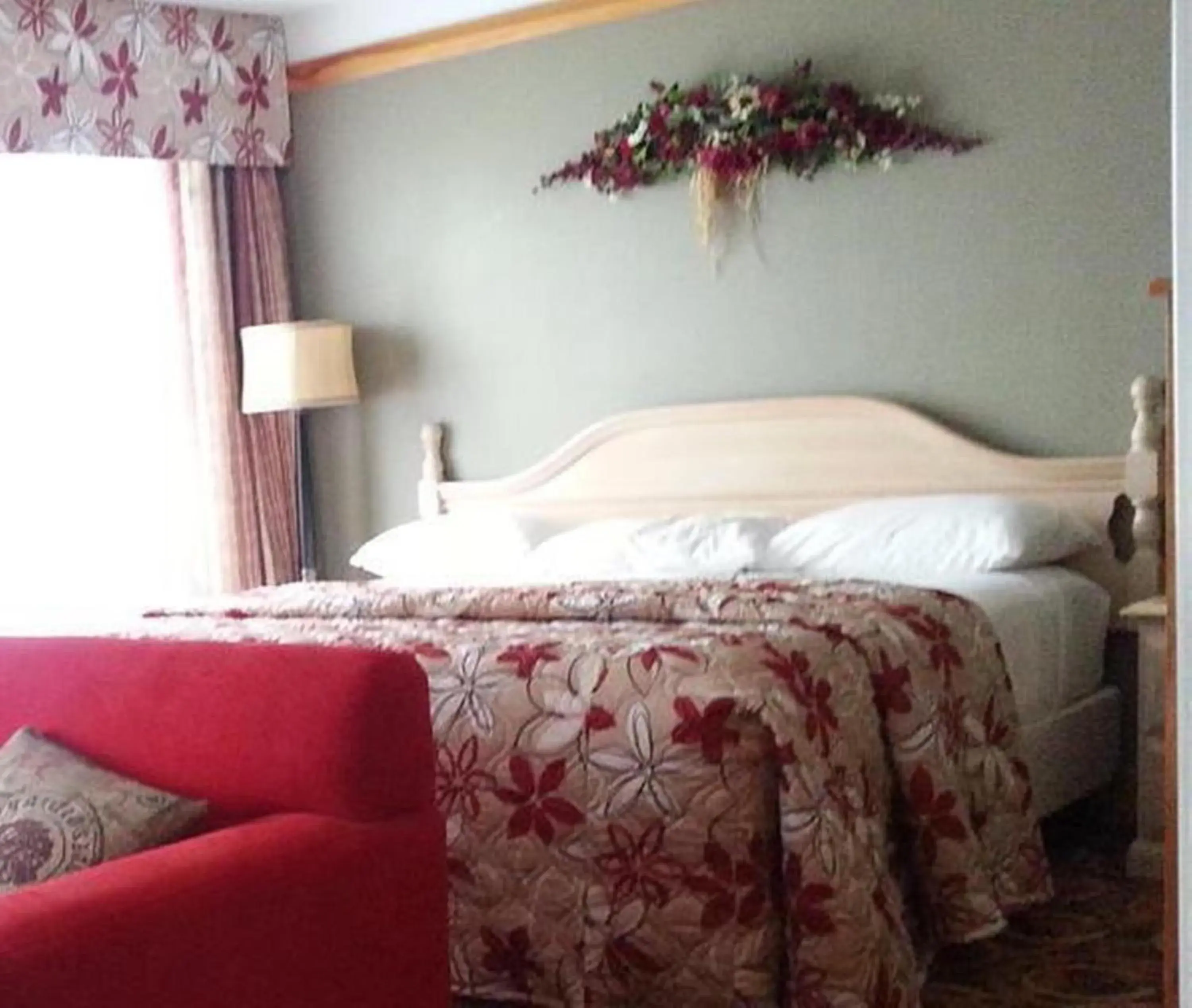 King Suite in Granite Town Hotel King Suite in Granite Town Hotel