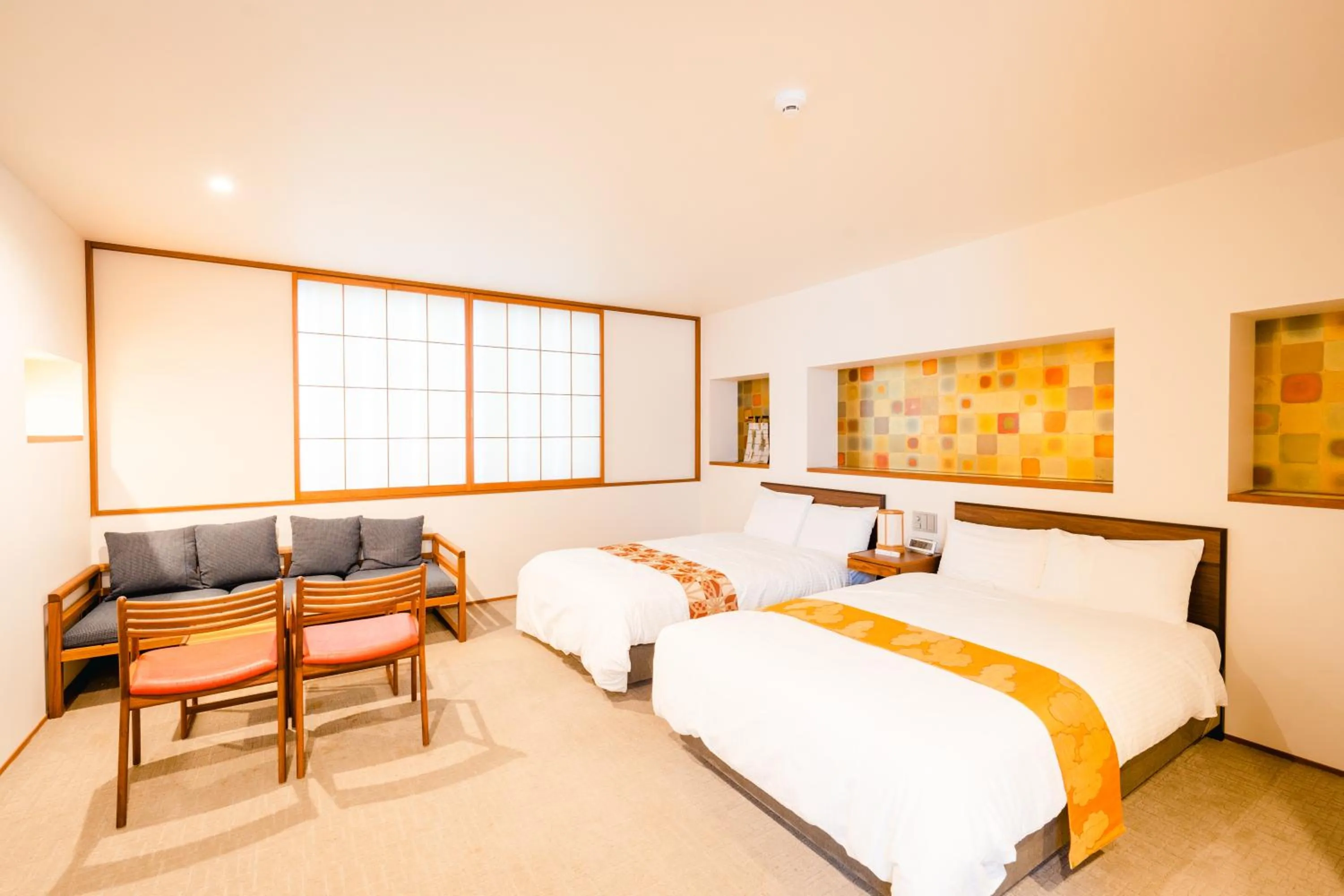 Bed in Hotel Rakurakuan