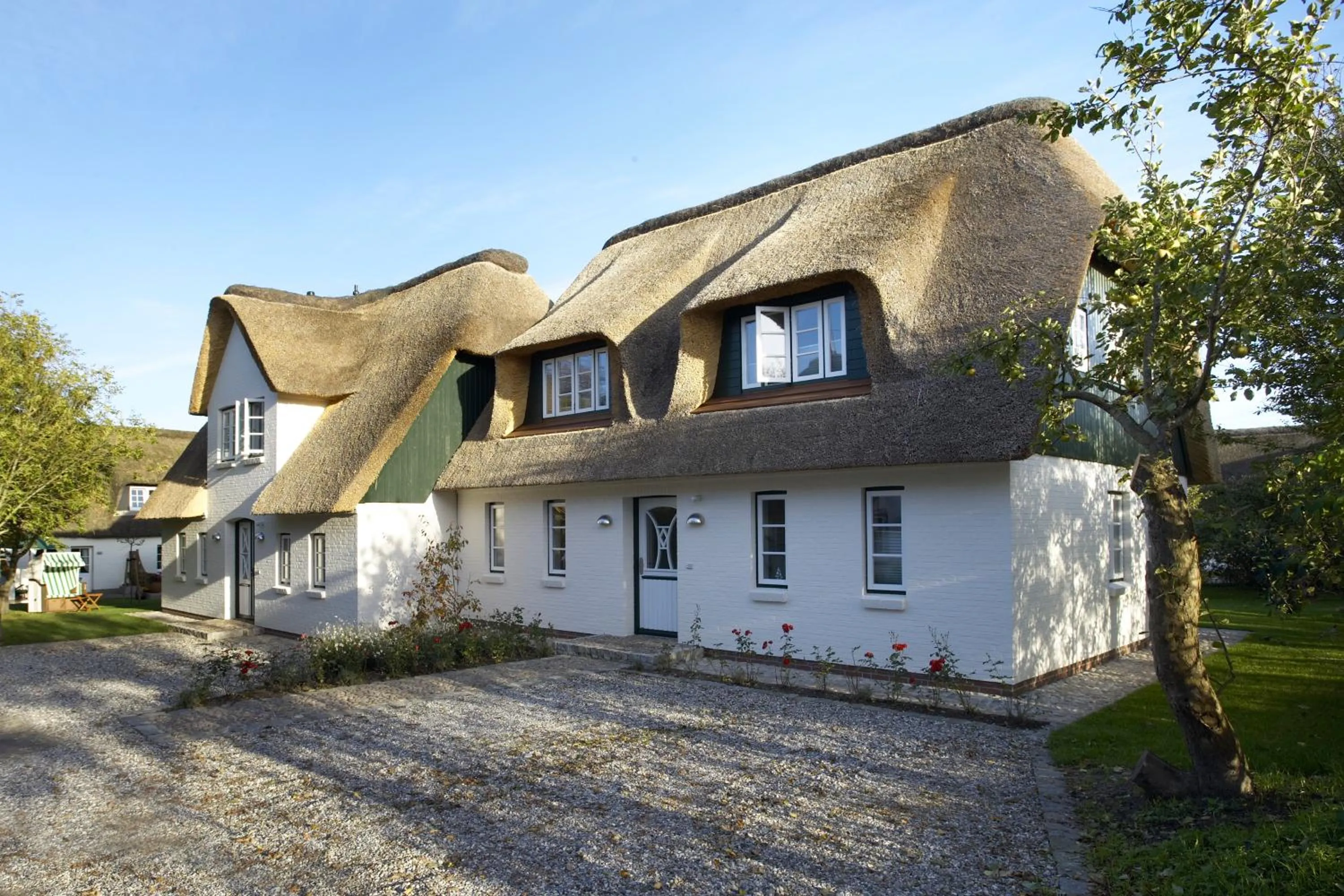 Facade/entrance in Rackmers Hof - Suiten Hotel garni mit Sauna