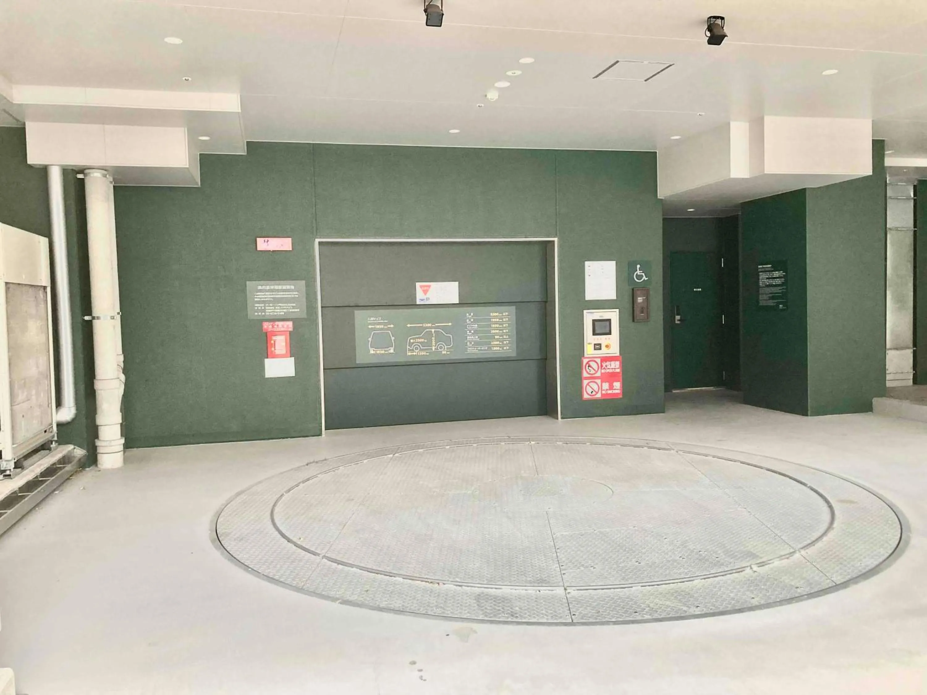 Parking in Dormy Inn Premium Ginza - Natural Hot Spring