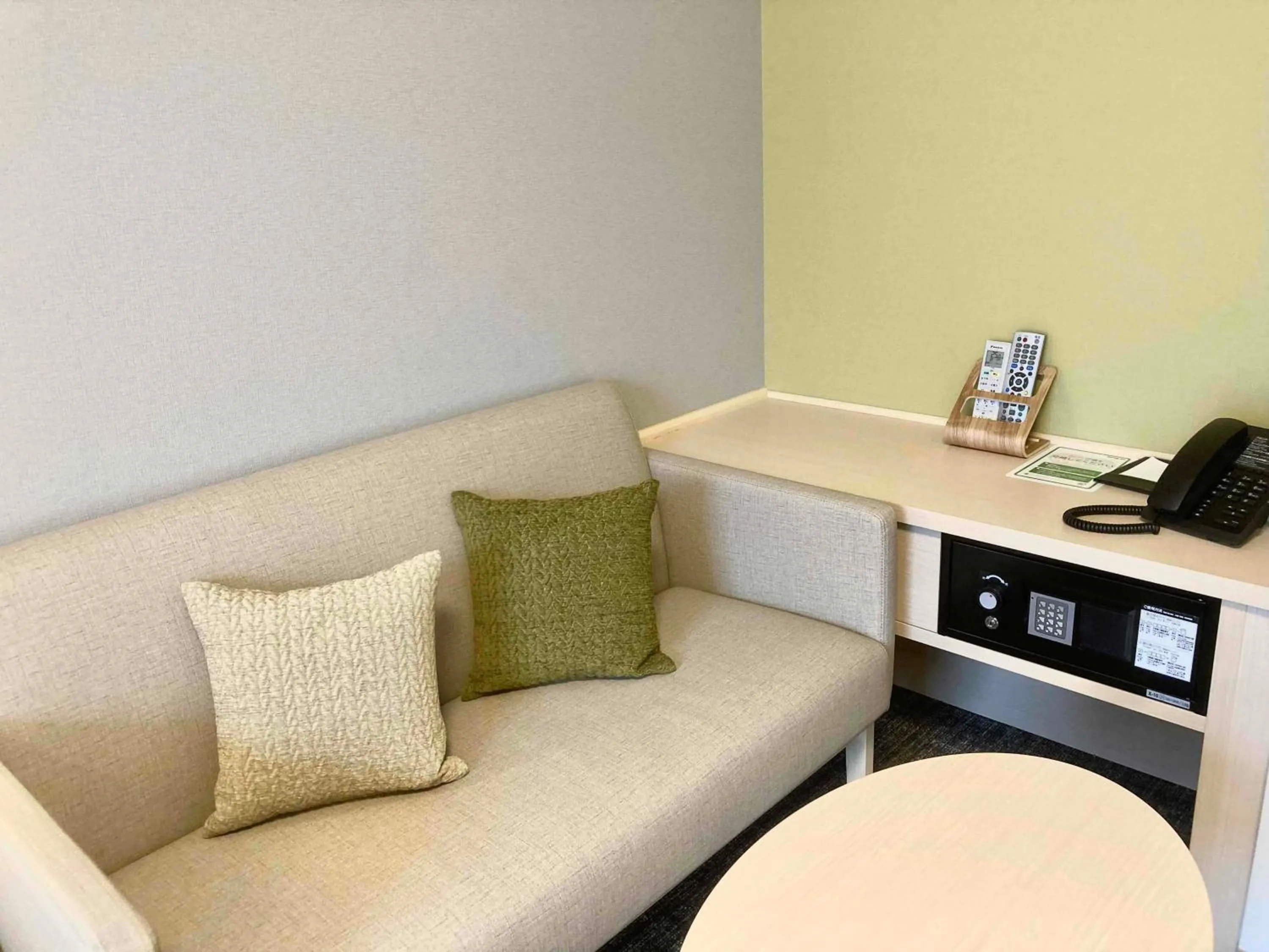 Living room in Dormy Inn Premium Ginza - Natural Hot Spring