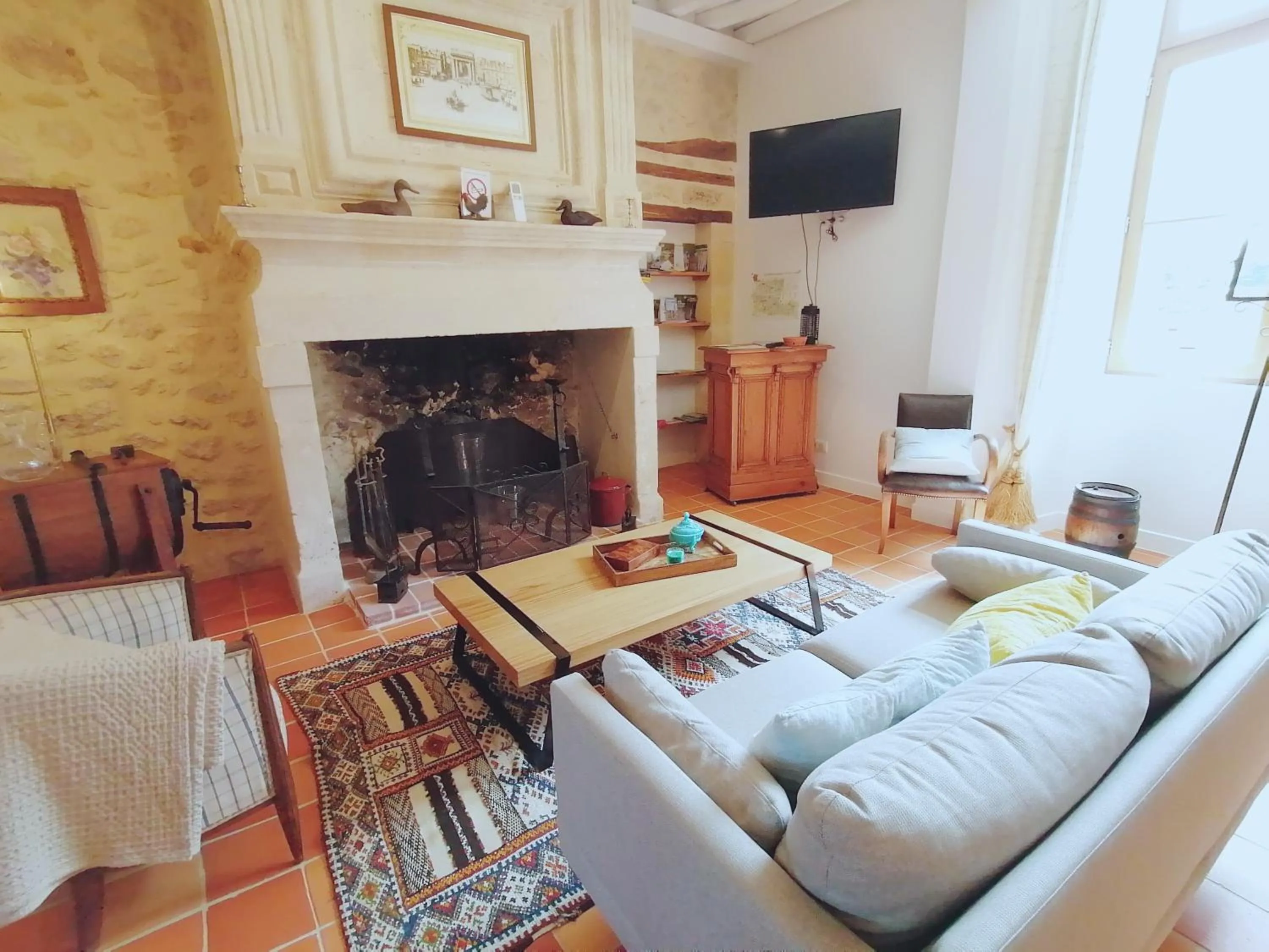 Domaine de Gaïa, Piscine, Pétanque, Ping Pong, proche Saint-Emilion