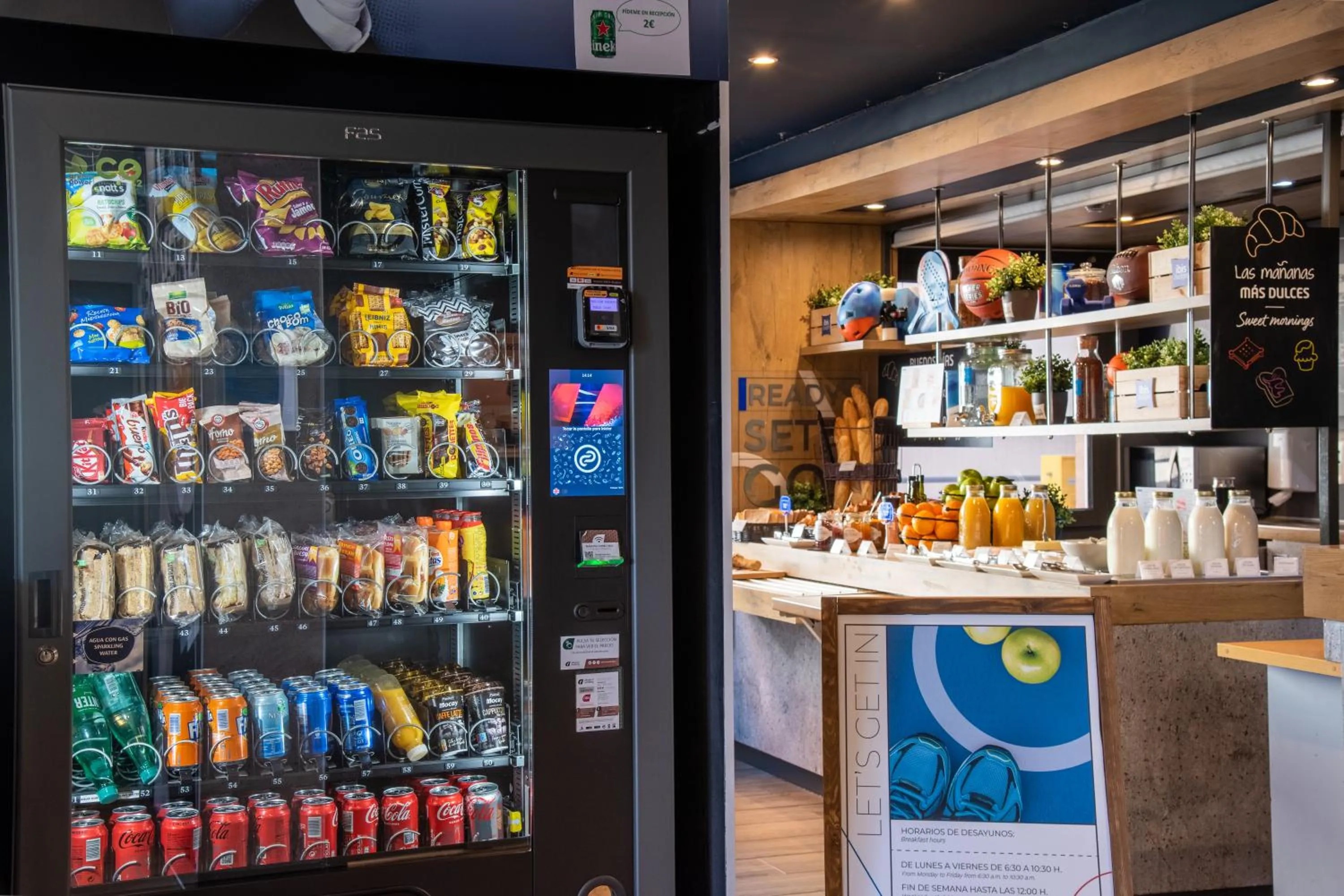 Food and drinks in Ibis Budget Madrid Calle Alcalá