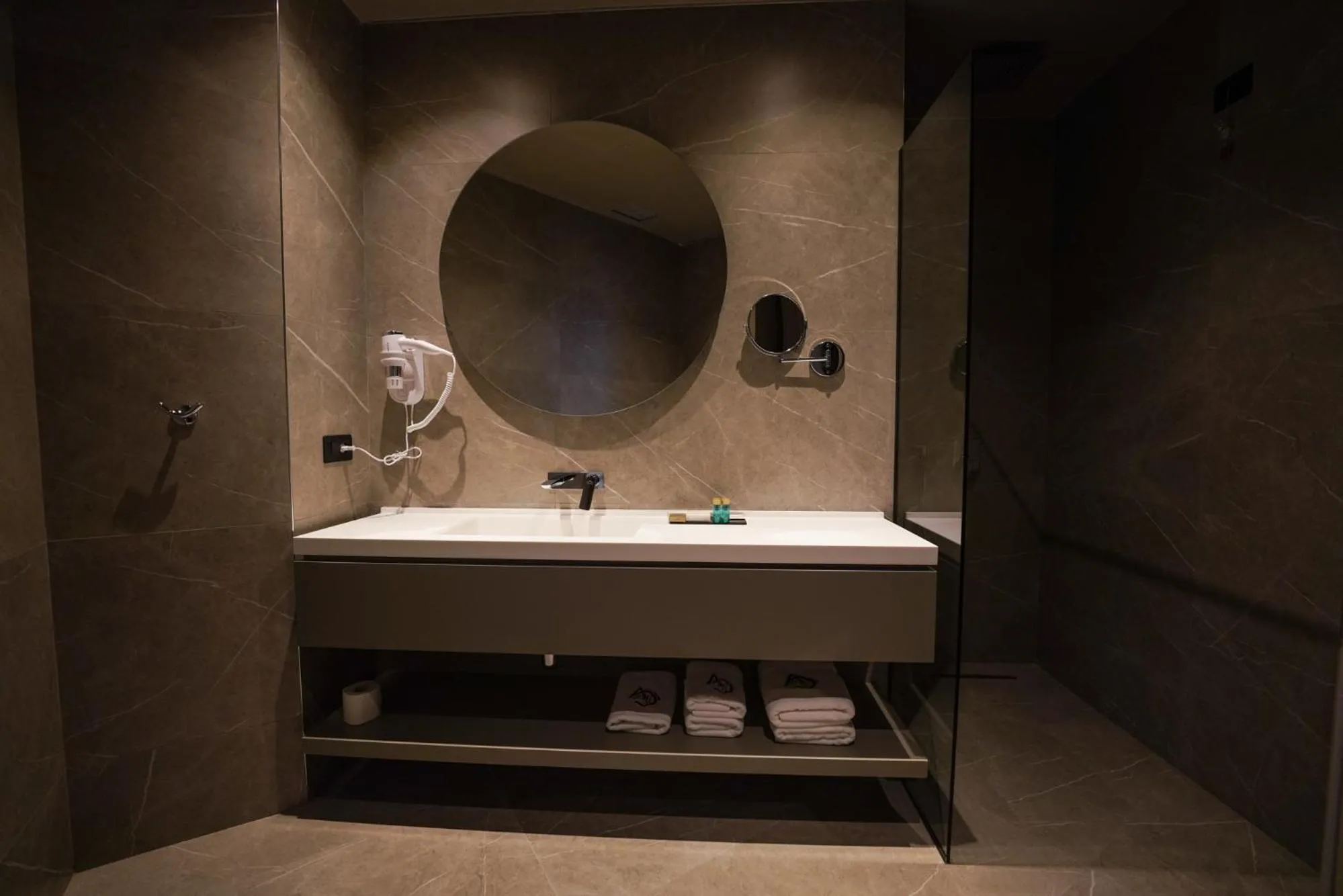 Toilet in The Central View Boutique Hotel