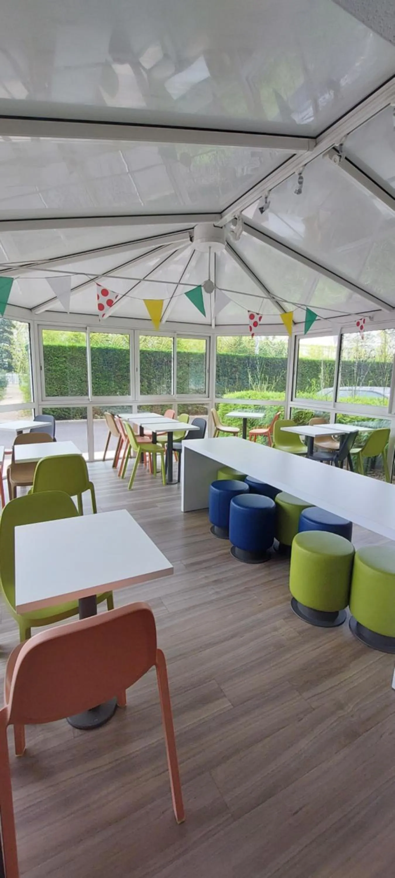 Property building in ibis budget Issoire