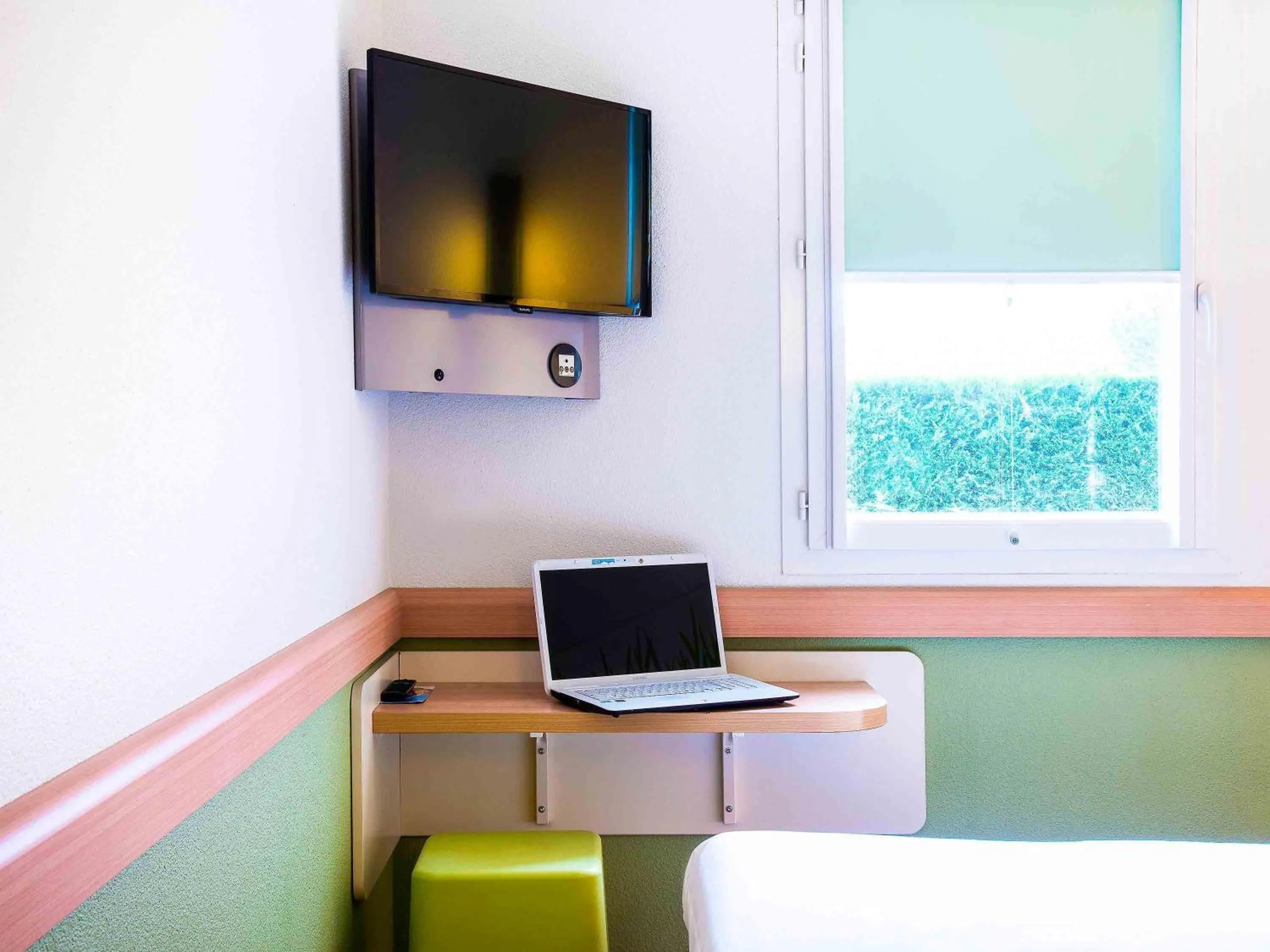 Bedroom in ibis budget Issoire