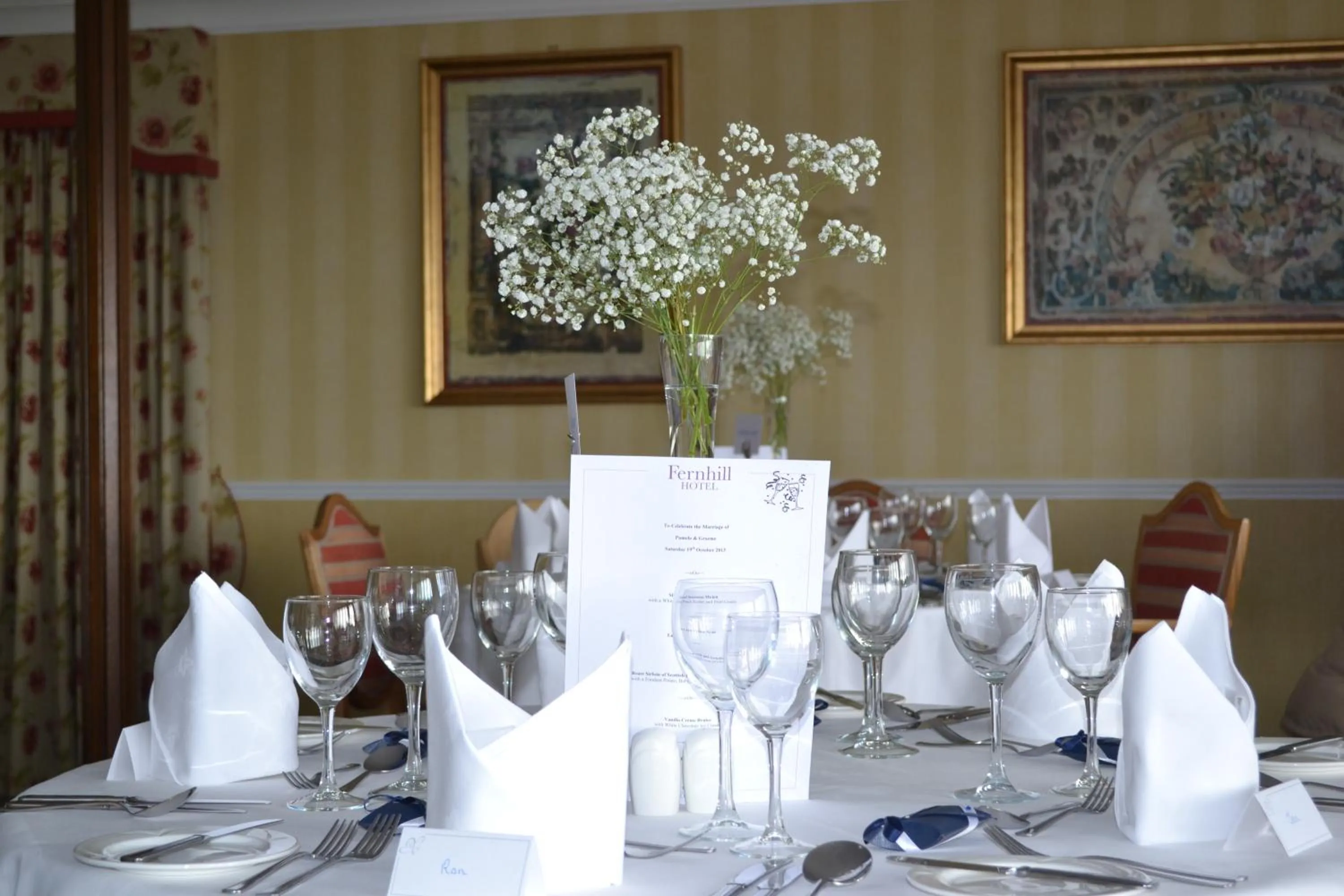 Restaurant/places to eat in Fernhill Hotel