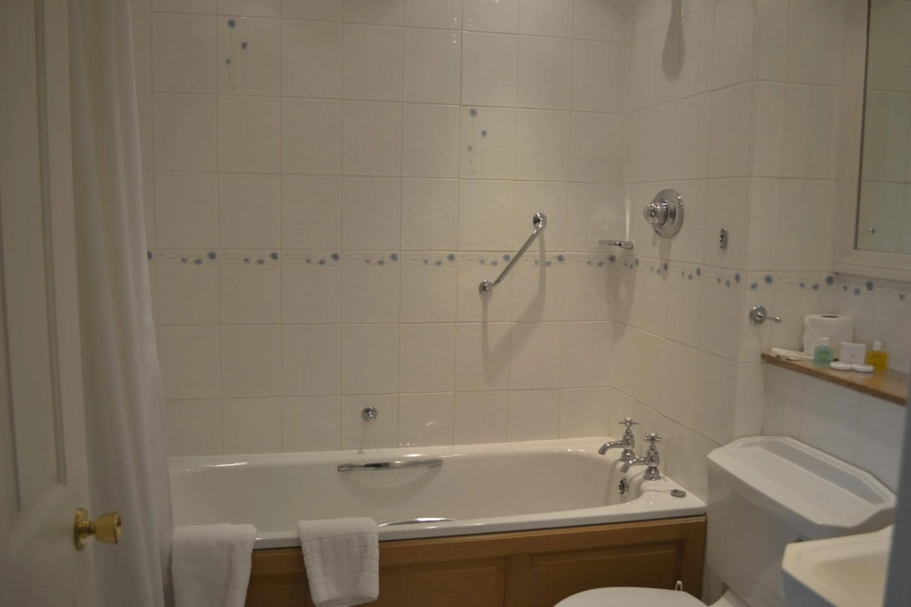 Bathroom in Fernhill Hotel