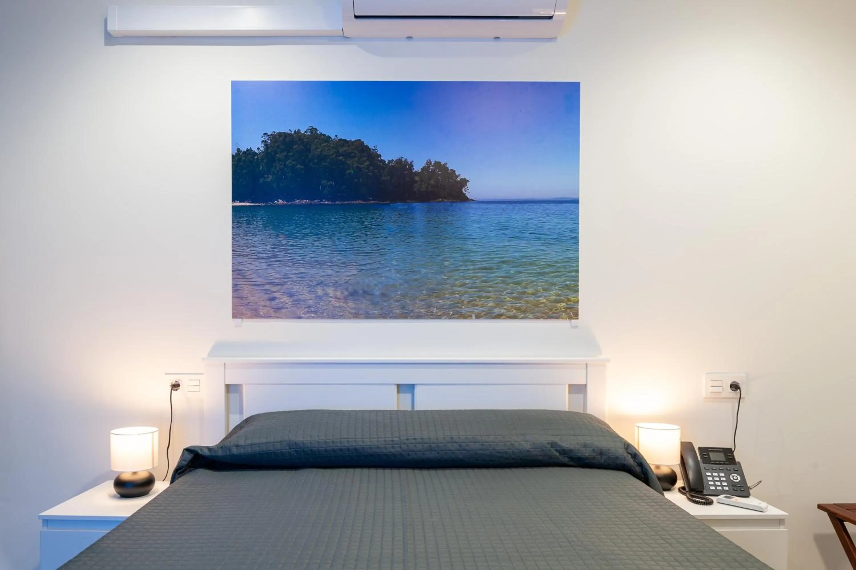 Bed in Innmare Fortuna Hotel Dos Estrellas