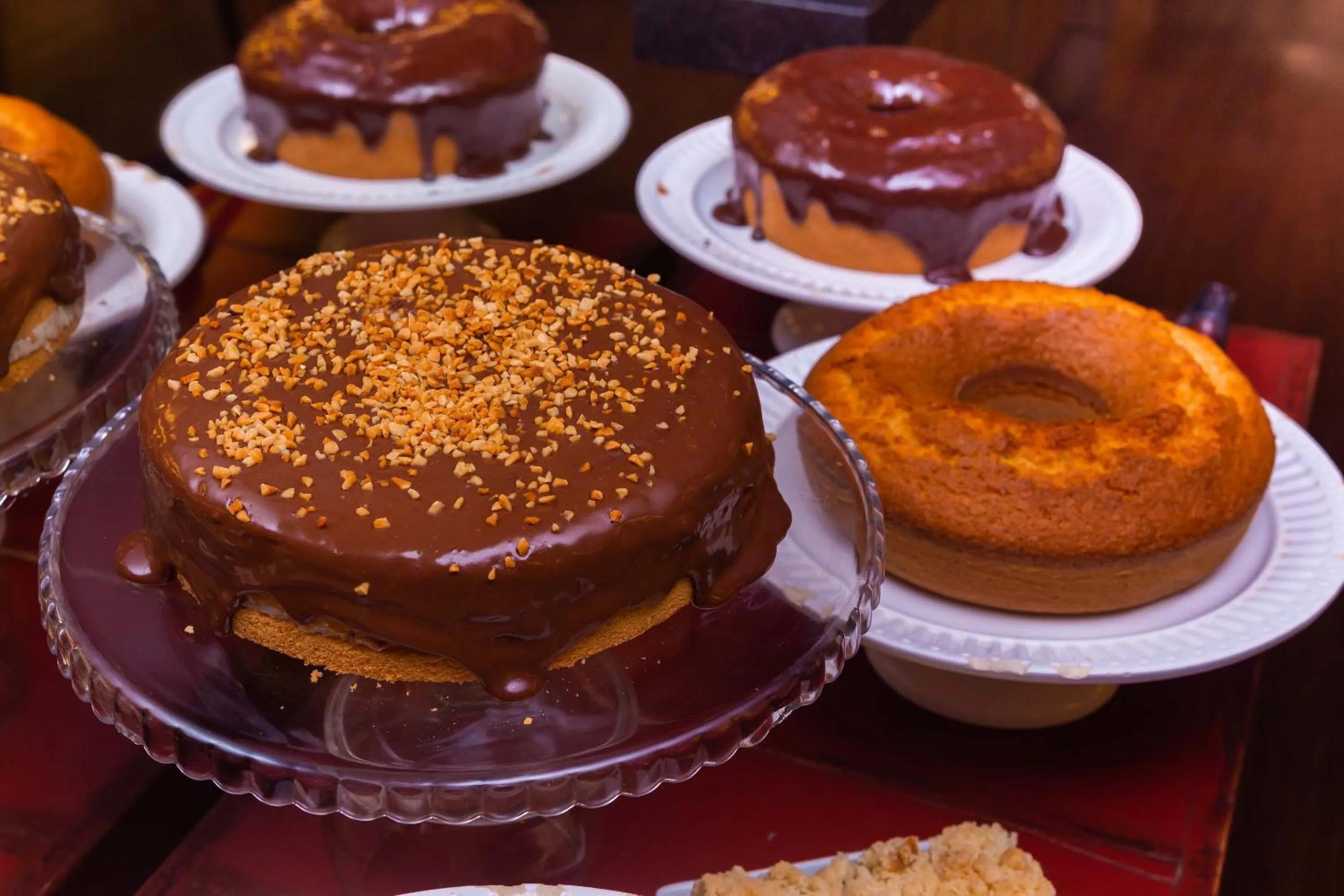 Food and drinks in Kennedy Executive Hotel