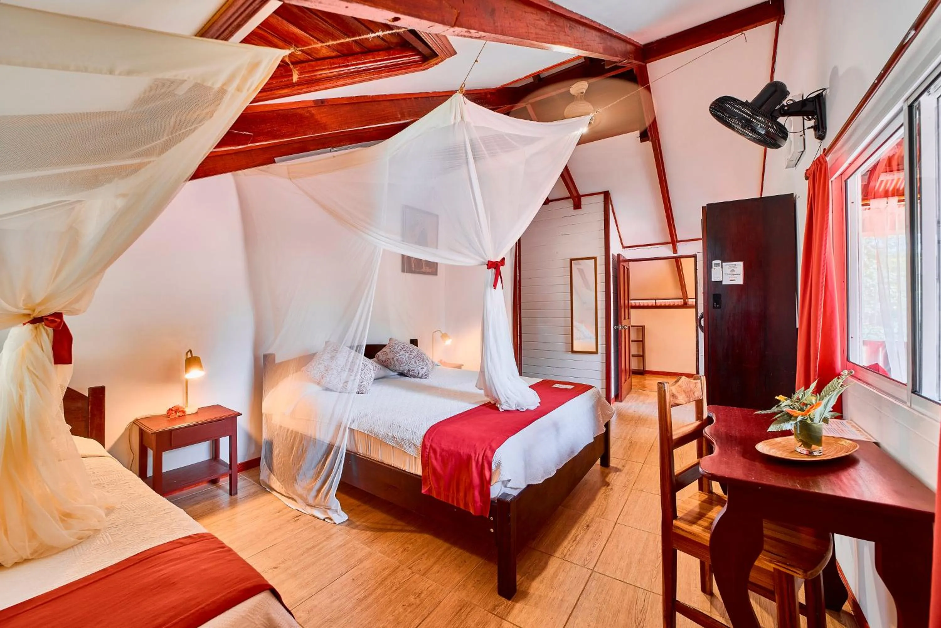 Photo of the whole room, Bed in Hotel El Encanto