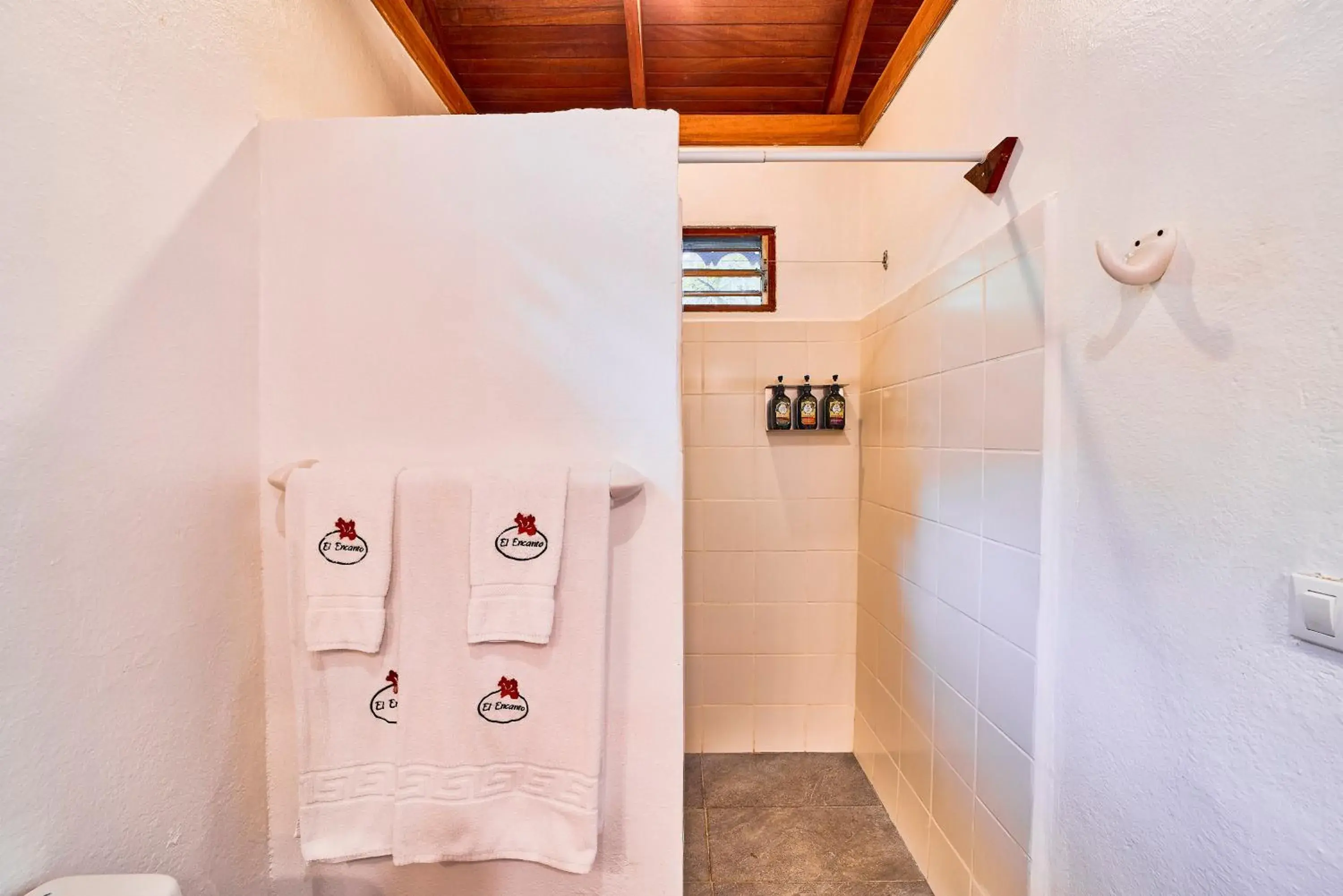 Triple Room in Hotel El Encanto Triple Room in Hotel El Encanto