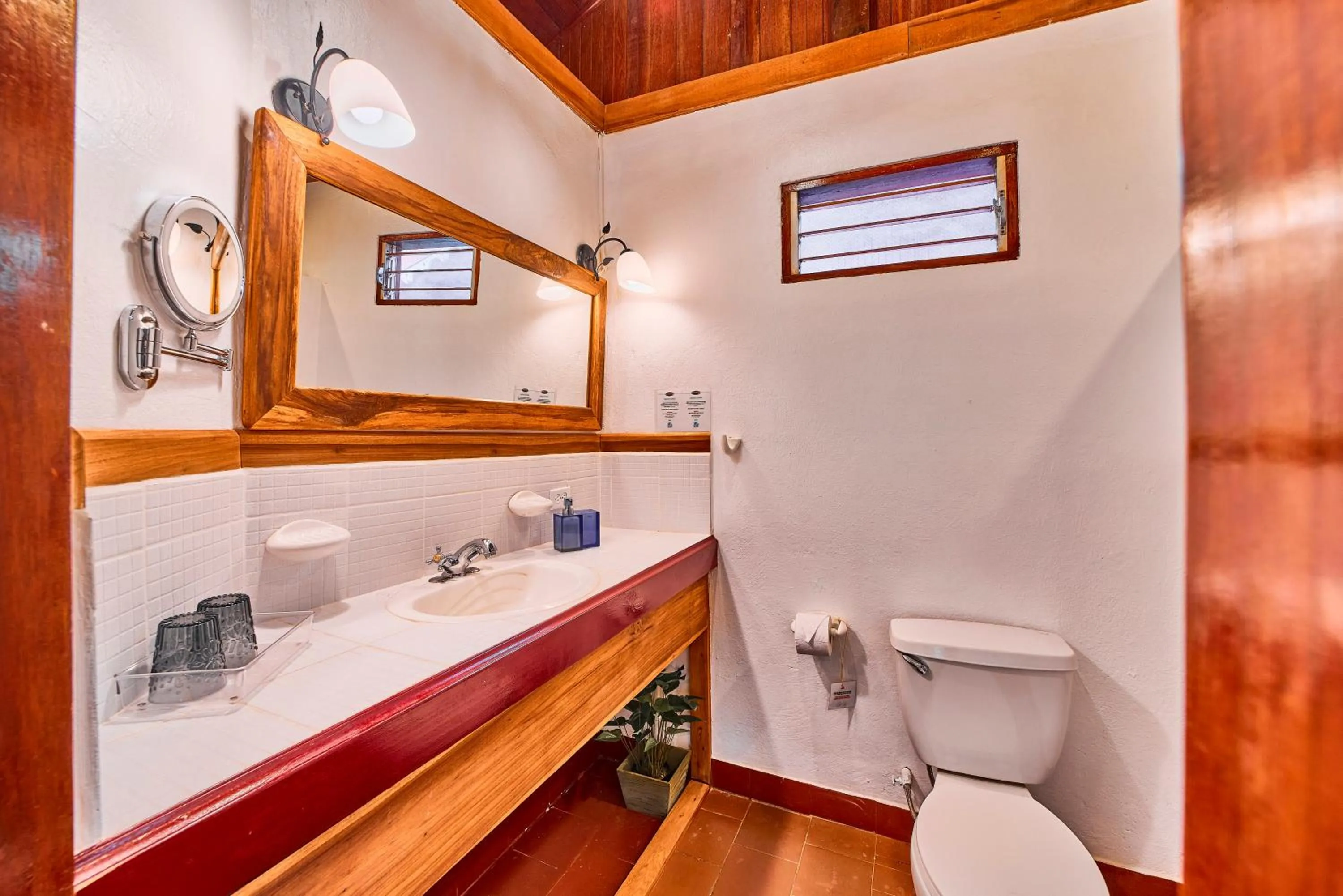 Bathroom in Hotel El Encanto