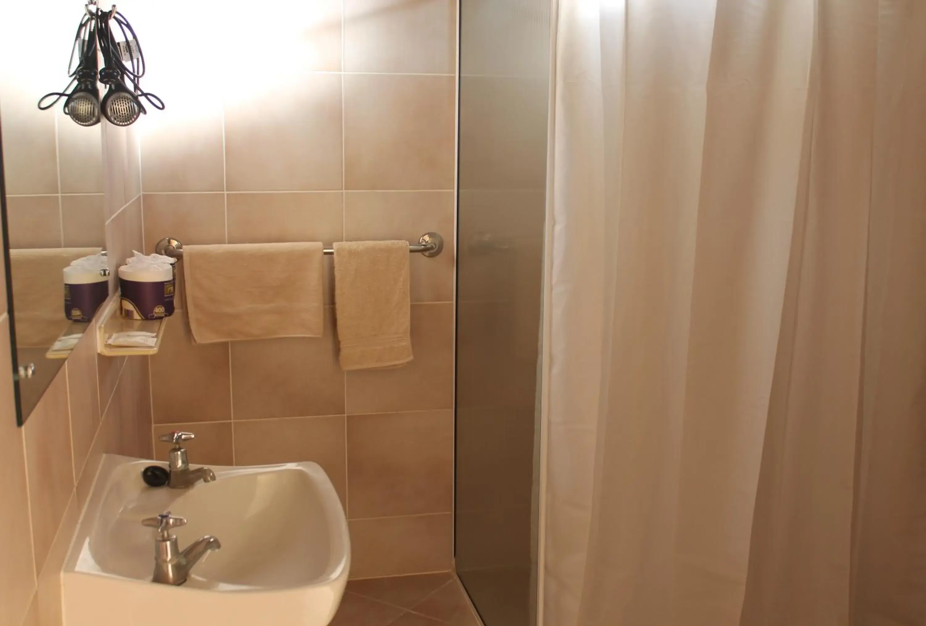 Standard Double Room - 4 in Flinders Ranges Motel - The Mill Standard Double Room - 4 in Flinders Ranges Motel - The Mill