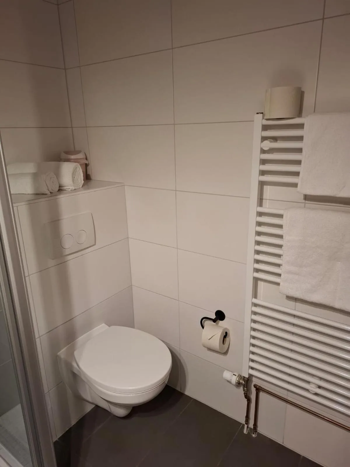 Bathroom in Hotel Am Schwarzen Berg