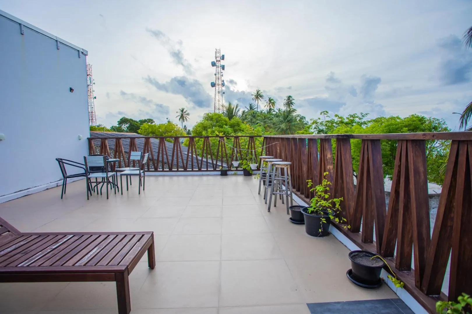 Patio in Violet Inn Hotel